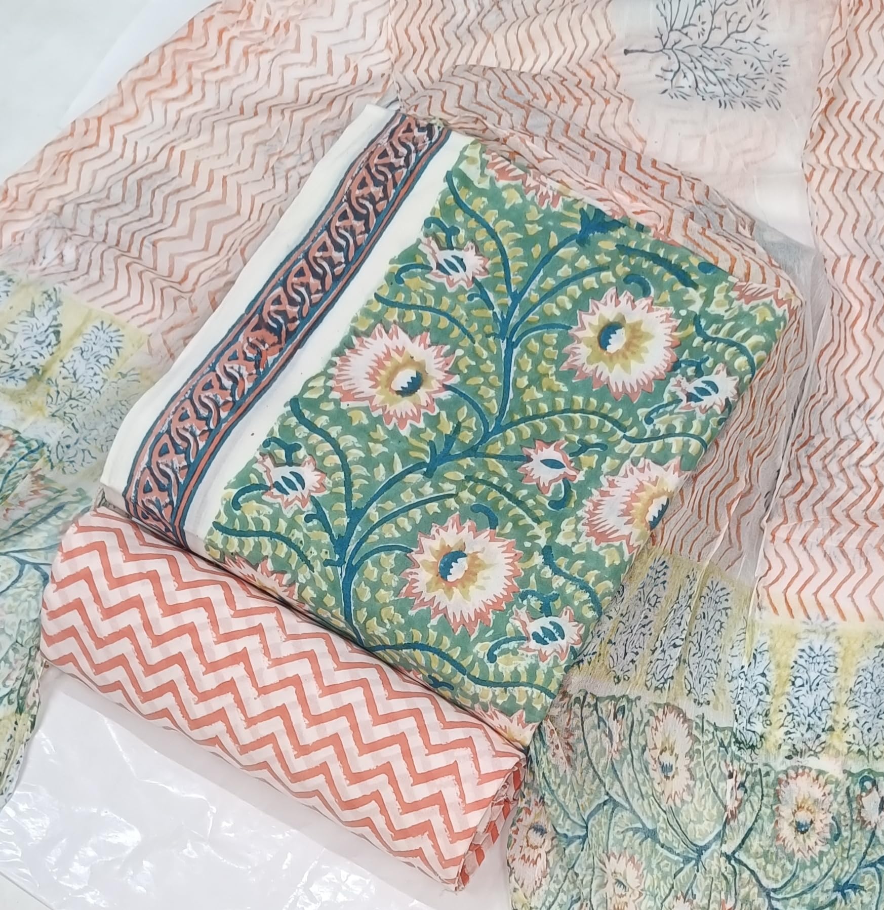 DRAVINAM Trends Hand Block Print Cambric Cotton Unstitched Salwar Suit Set for Women with Pure Chiffon Hand Printed Dupatta