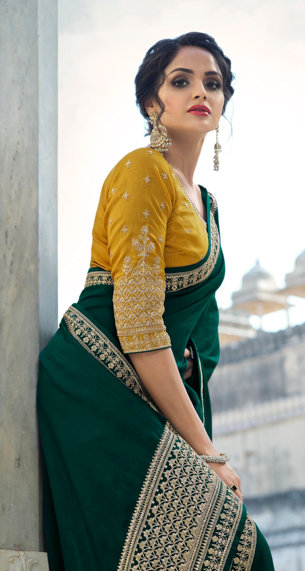 DRAVINAM Trends Women's Embroidered Silk saree with Unstitched Embroidered Blouse Piece