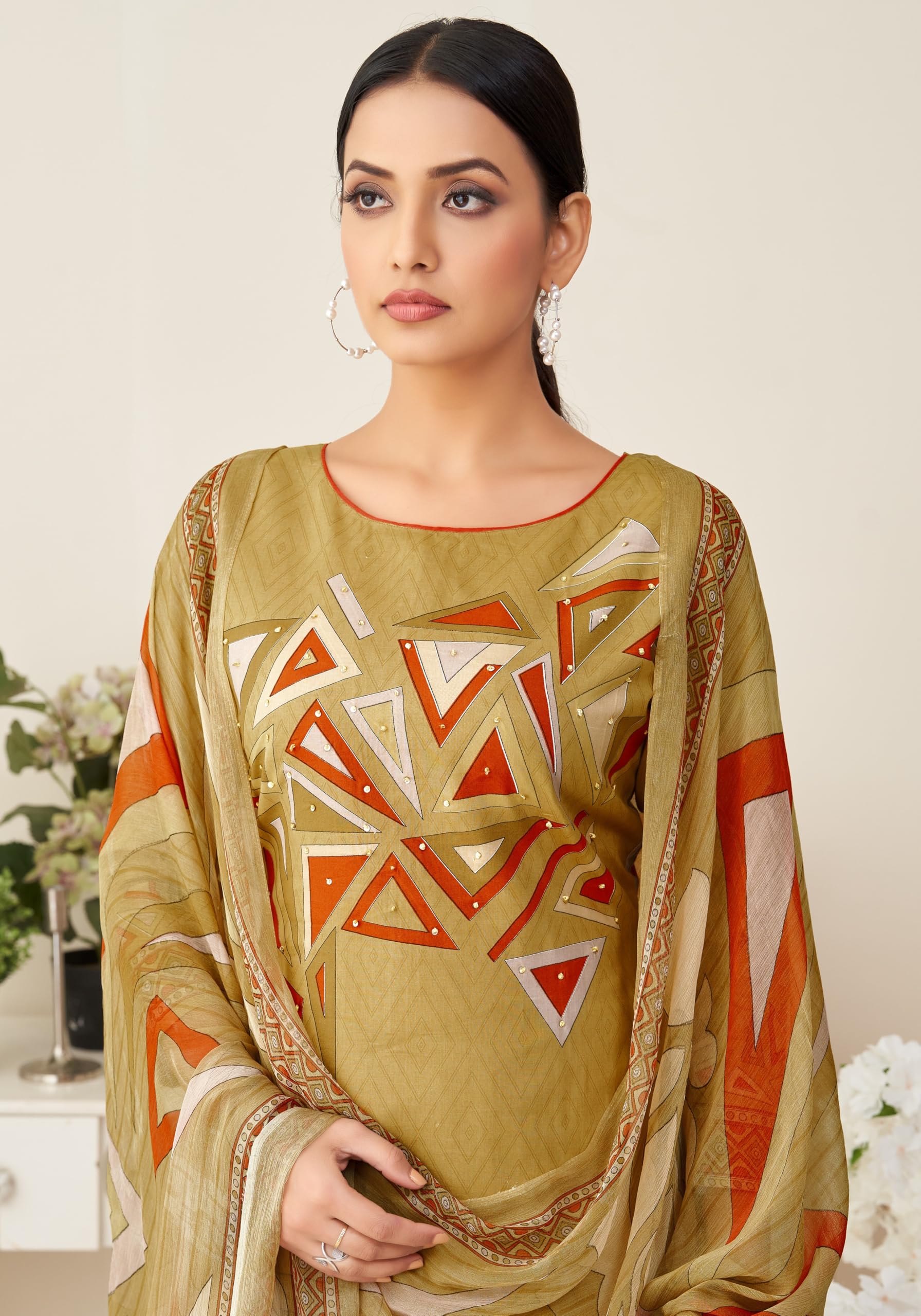 DRAVINAM Trends Kurti 2.50 mtrs,Viscose Reyon Dyed (2.7 m),Viscose German Half Pure Designer Print Dupatta (2.25 m)|Green