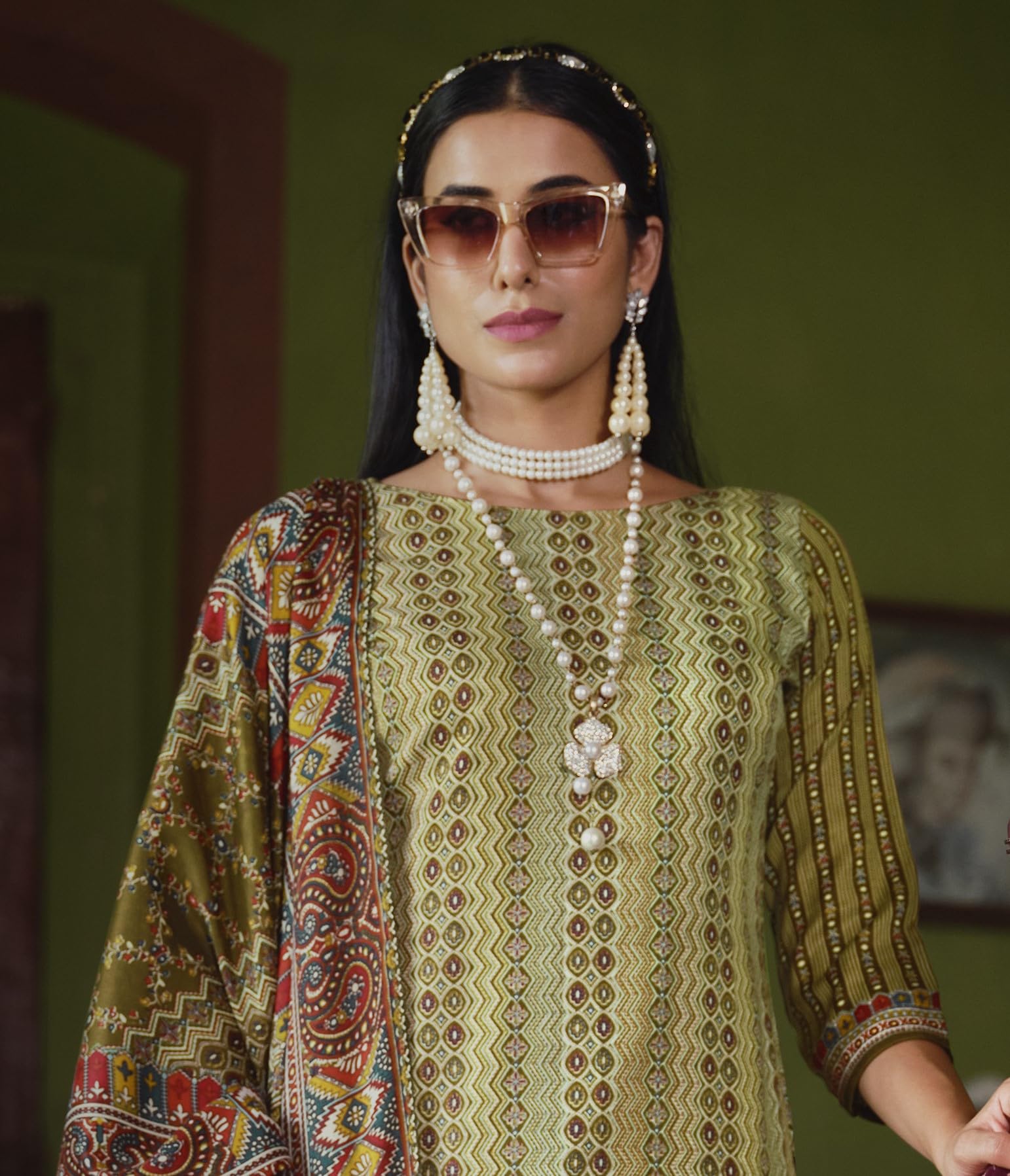 DRAVINAM Trends Women's Unstitched Digital Printed Winter Pure Woollen Pashmina Pakistani Salwar Kameez Suit Dress Materials with Woolen Shawl Dupatta