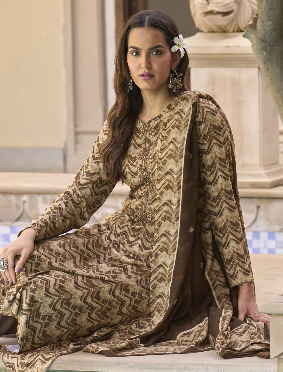 DRAVINAM Trends Women's Unstitched digital Print Woollen Viscose Pashmina embroidered Salwar Suit Dress Material with Wool Pashmina Digital Printed Shawl Dupatta