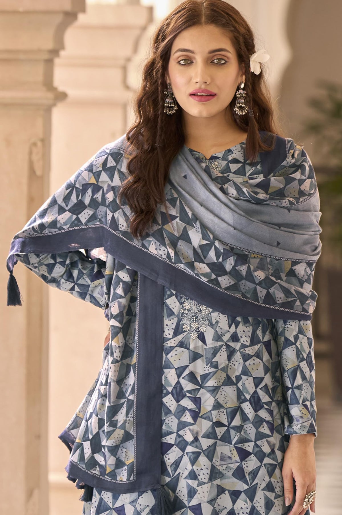DRAVINAM Trends Women's Unstitched digital Print Woollen Viscose Pashmina embroidered Salwar Suit Dress Material with Wool Pashmina Digital Printed Shawl Dupatta