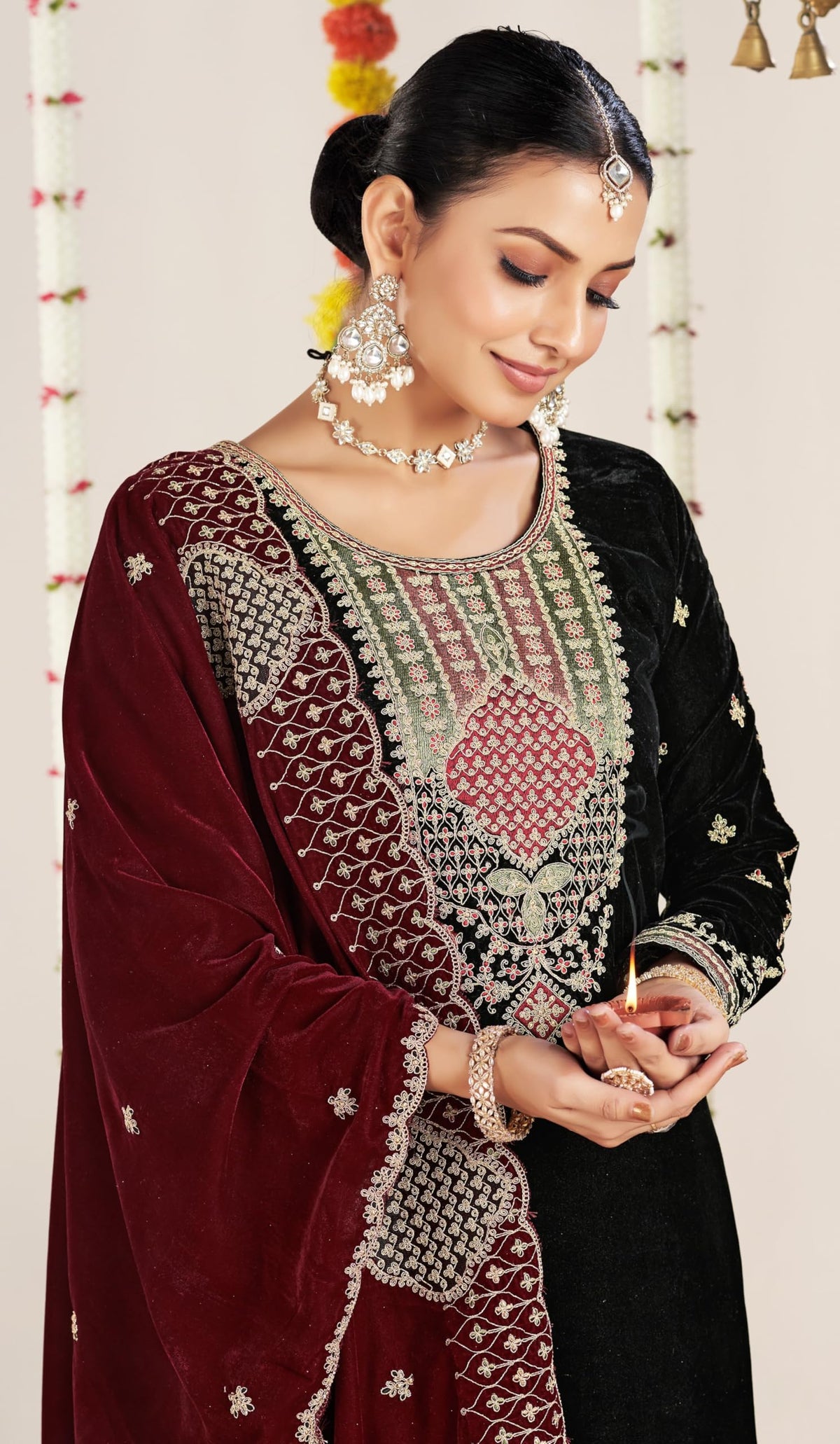 DRAVINAM Trends Women's Unstitch Premium Velvet Fancy Embroidery Winter Wear Salwar Suit Material With Unstitch Bottoms and Piping Dupatta