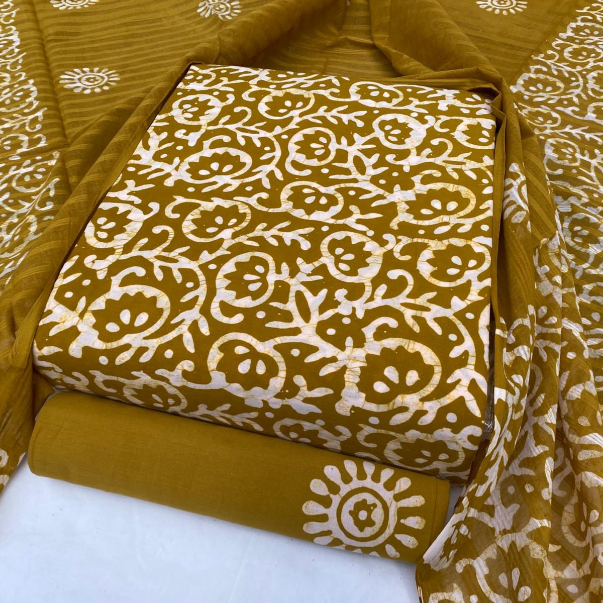 DRAVINAM Trends Unstitched Jaipuri Handmade Wax Batik Print Soft Cotton Dress Material with Dupatta
