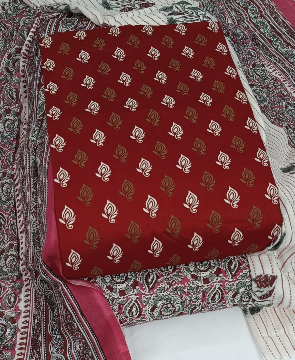 DRAVINAM Trends Women's Ethnic Pure Cotton Jaipuri Printed Unstitched Salwar Suit Dress Material with Dupatta