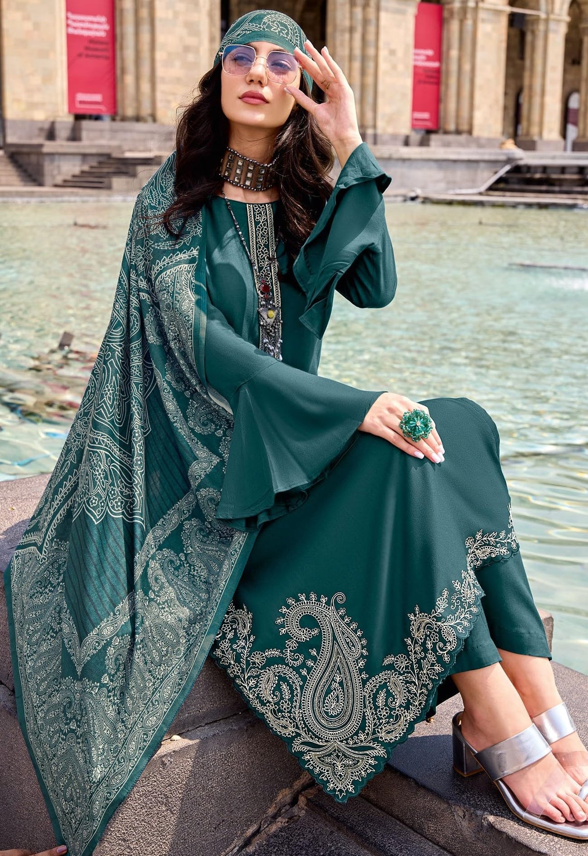 DRAVINAM Trends Women Unstitched Pashmina Salwar Suit Set 100% Pure Viscose Pashmina Wool Winter Wear Fabric Top With Elegant Embroidery, Plain Bottoms & Pashmina Digital Wool Shawl,Free Size, Blue