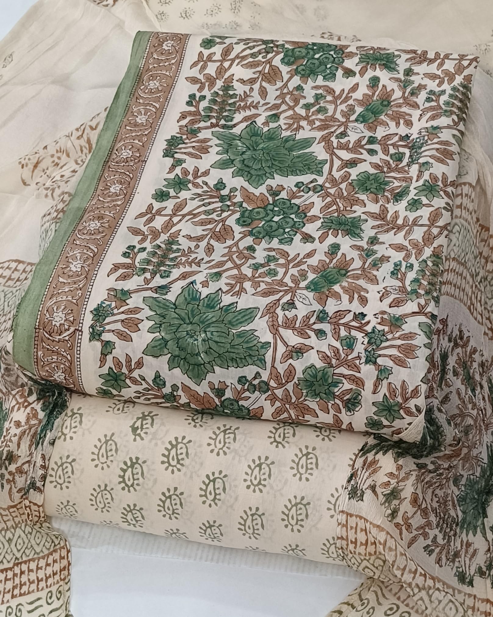 DRAVINAM Trends Hand Block Print Cambric Cotton Unstitched Salwar Suit Set for Women with Pure Chiffon Hand Printed Dupatta