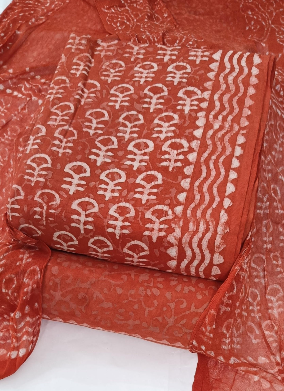 DRAVINAM Trends Hand Block Print Cambric Cotton Unstitched Salwar Suit Set for Women with Pure Chiffon Hand Printed Dupatta