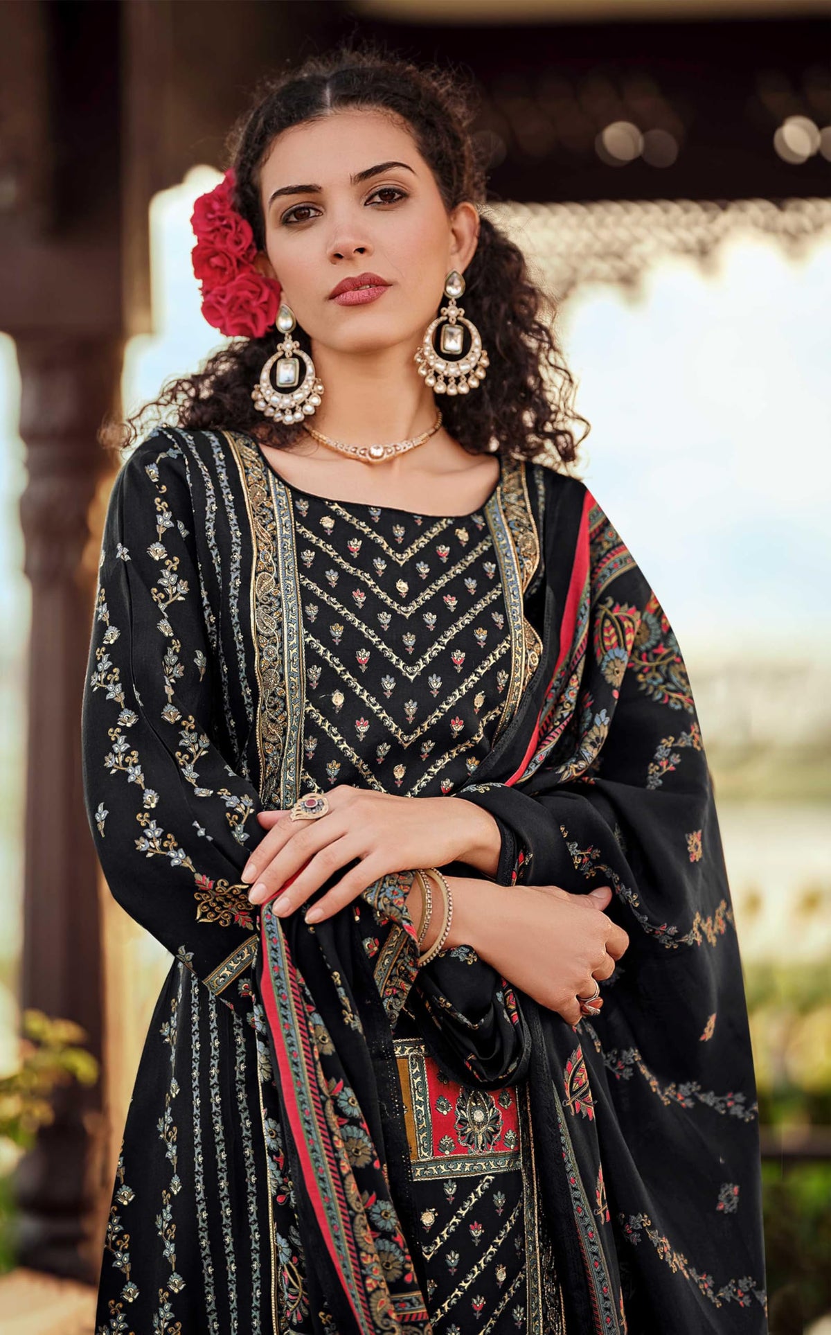 DRAVINAM Trends Women's Unstitched Viscose Maslin Digital and Foil printed Pakistani Embroidered Suit Dress Material with Unstitched Maslin Bottoms and Pure Maslin Dupatta