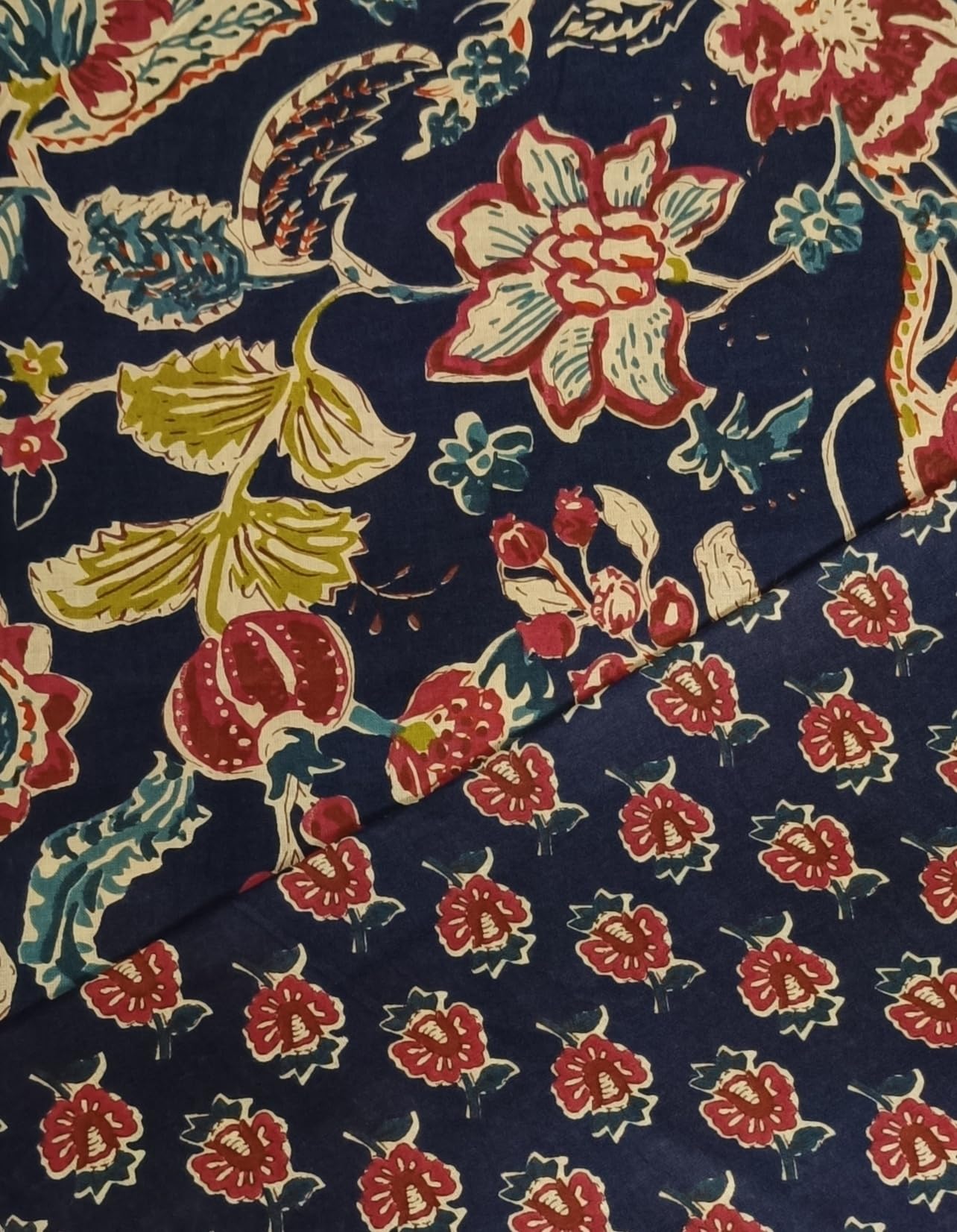 DRAVINAM Trends Jaipuri Print Cambric Cotton Unstitched Salwar Suit Dress Material for Women (Kurta Pant Fabric set)