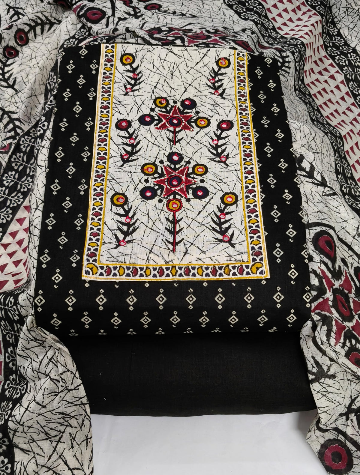DRAVINAM Trends Women's Cambric Cotton Dress Material | Unstitch Printed Suit Set with Cotton Dupatta