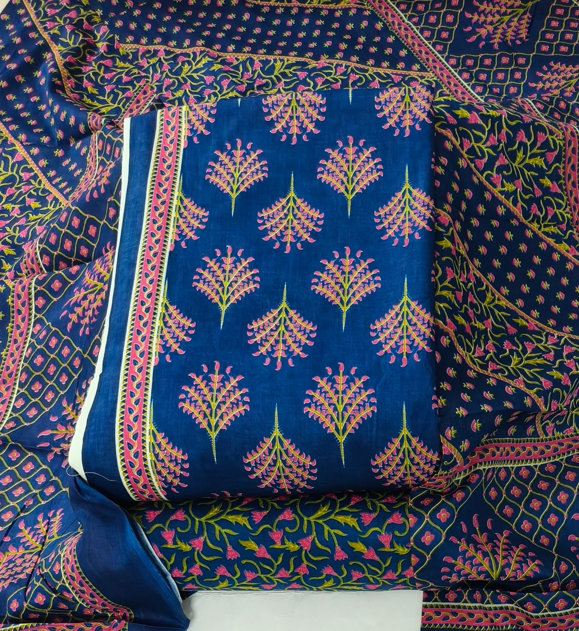 DRAVINAM Trends Jaipuri Print Cambric Cotton Unstitched Salwar Suit Dress Material for Women with Mulmul Cotton Dupatta