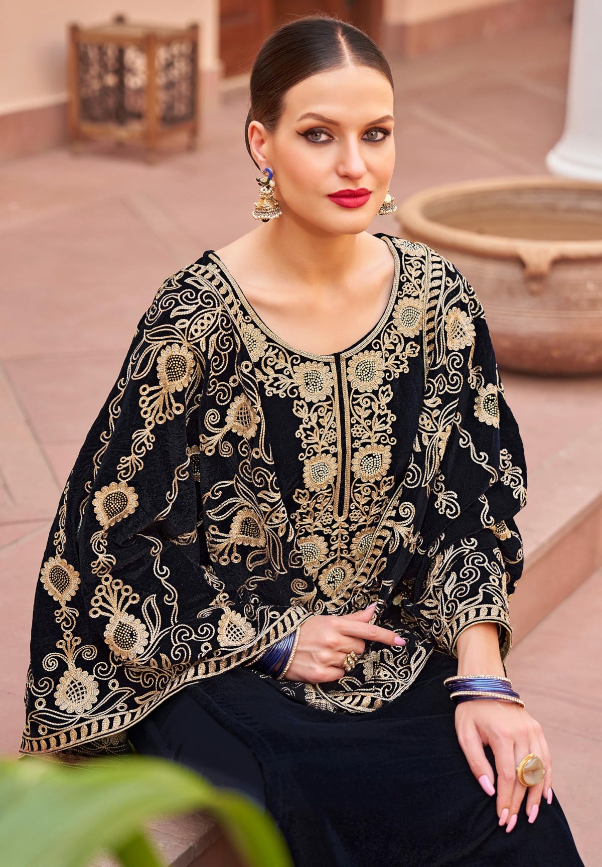 DRAVINAM Trends Women's Unstitched Premium Velvet Embroidered Salwar suit Dress Material with Velvet Heavy Embroidered Dupatta