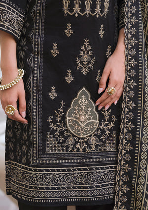 DRAVINAM Trends Women's Unstitched Premium Pure Cotton Heavy Embroidered Suit Dress Material