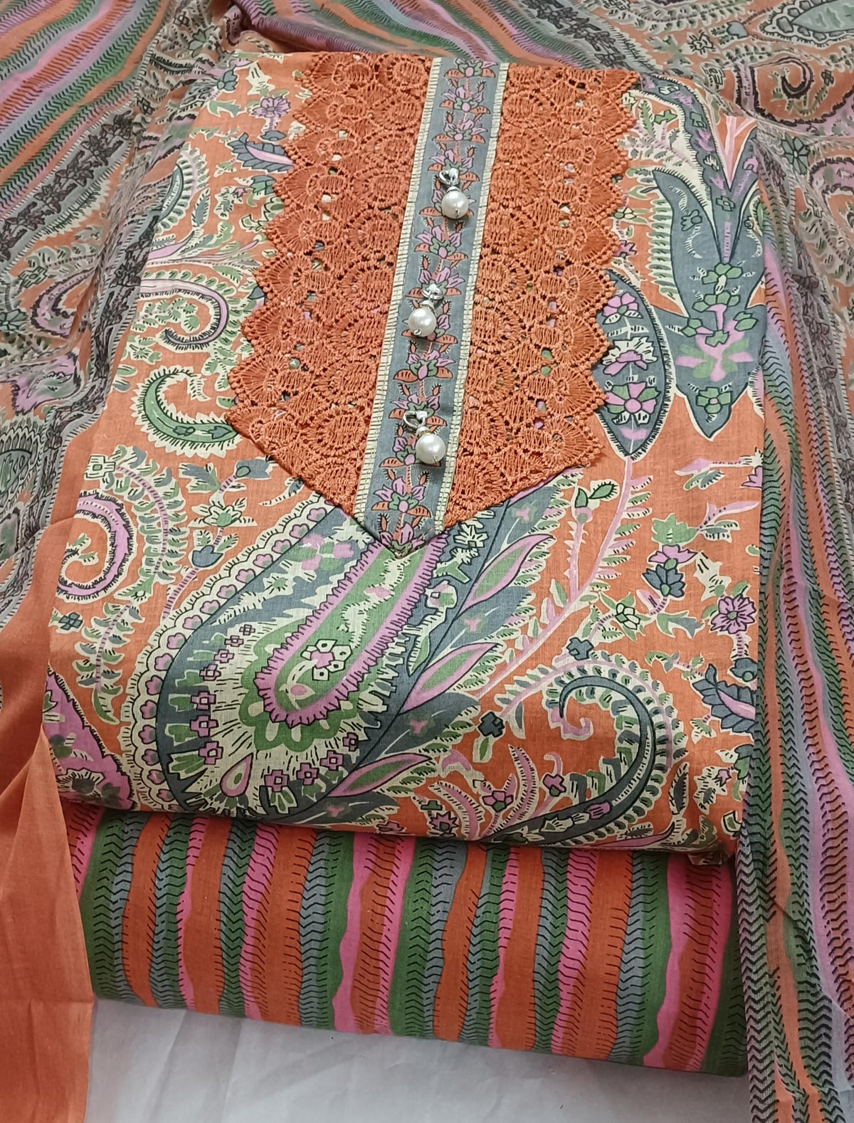 DRAVINAM Trends Women's Cambric Cotton Dress Material | Unstitch Kalamkari Printed Suit Set with Cotton Dupatta