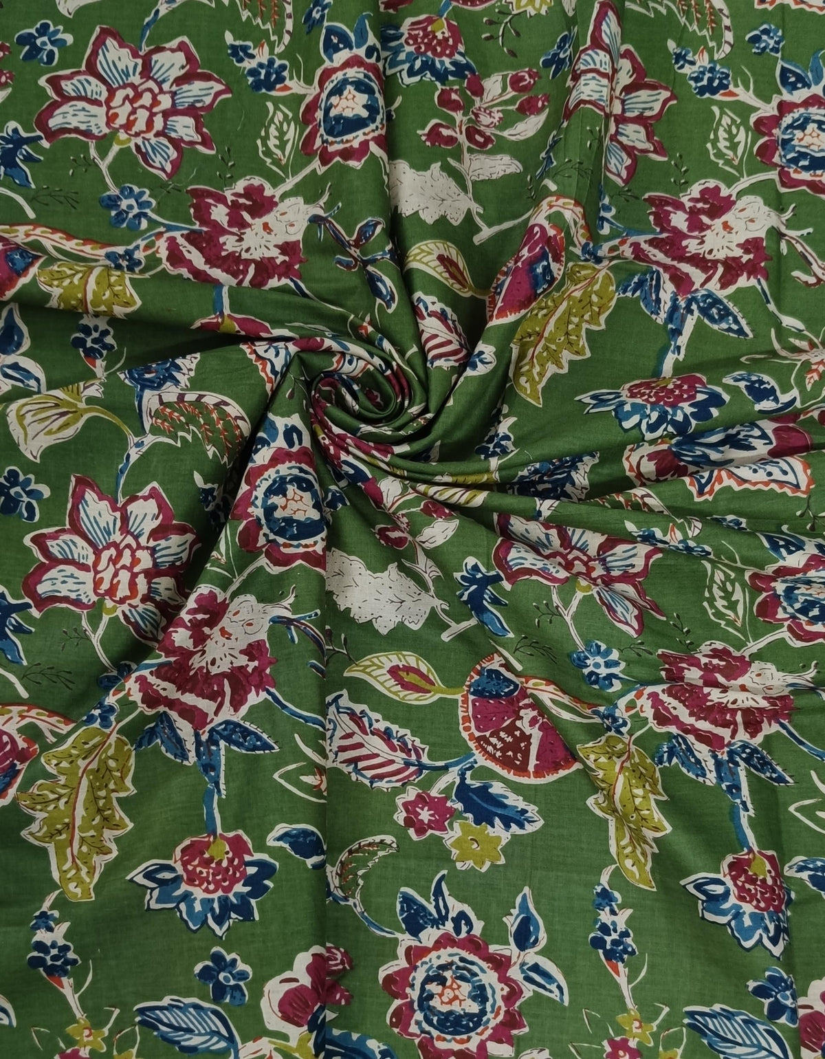 DRAVINAM Trends Jaipuri Print Cambric Cotton Unstitched Salwar Suit Dress Material for Women (Kurta Pant Fabric set)