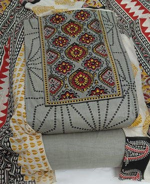 DRAVINAM Trends Women's Cambric Cotton Dress Material | Unstitch Kalamkari Printed Suit Set with Cotton Dupatta