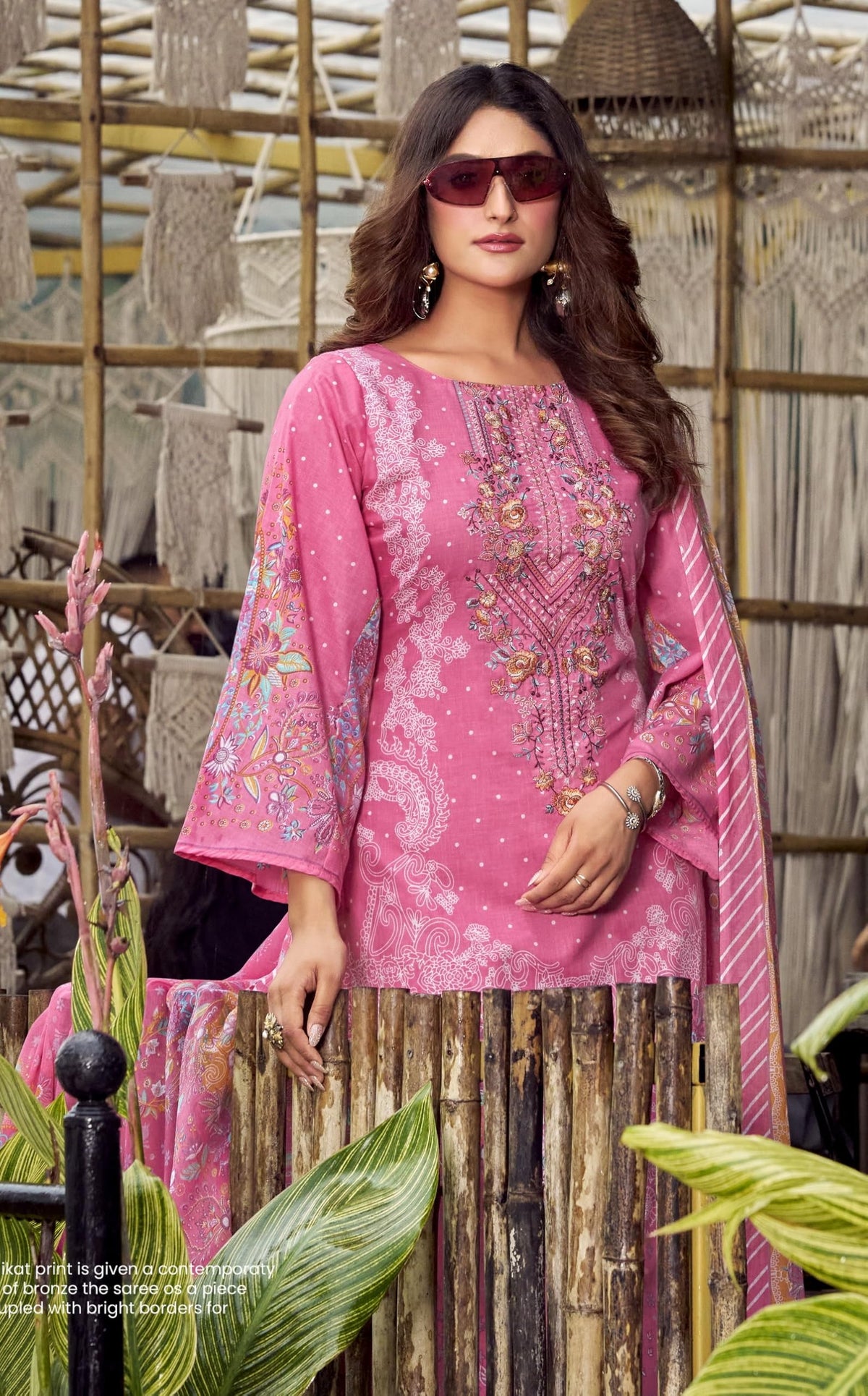DRAVINAM Trends Women's Unstitched Cotton Suit Dress Material - Printed Embroidered Top II Plain Bottoms II Print Dupatta