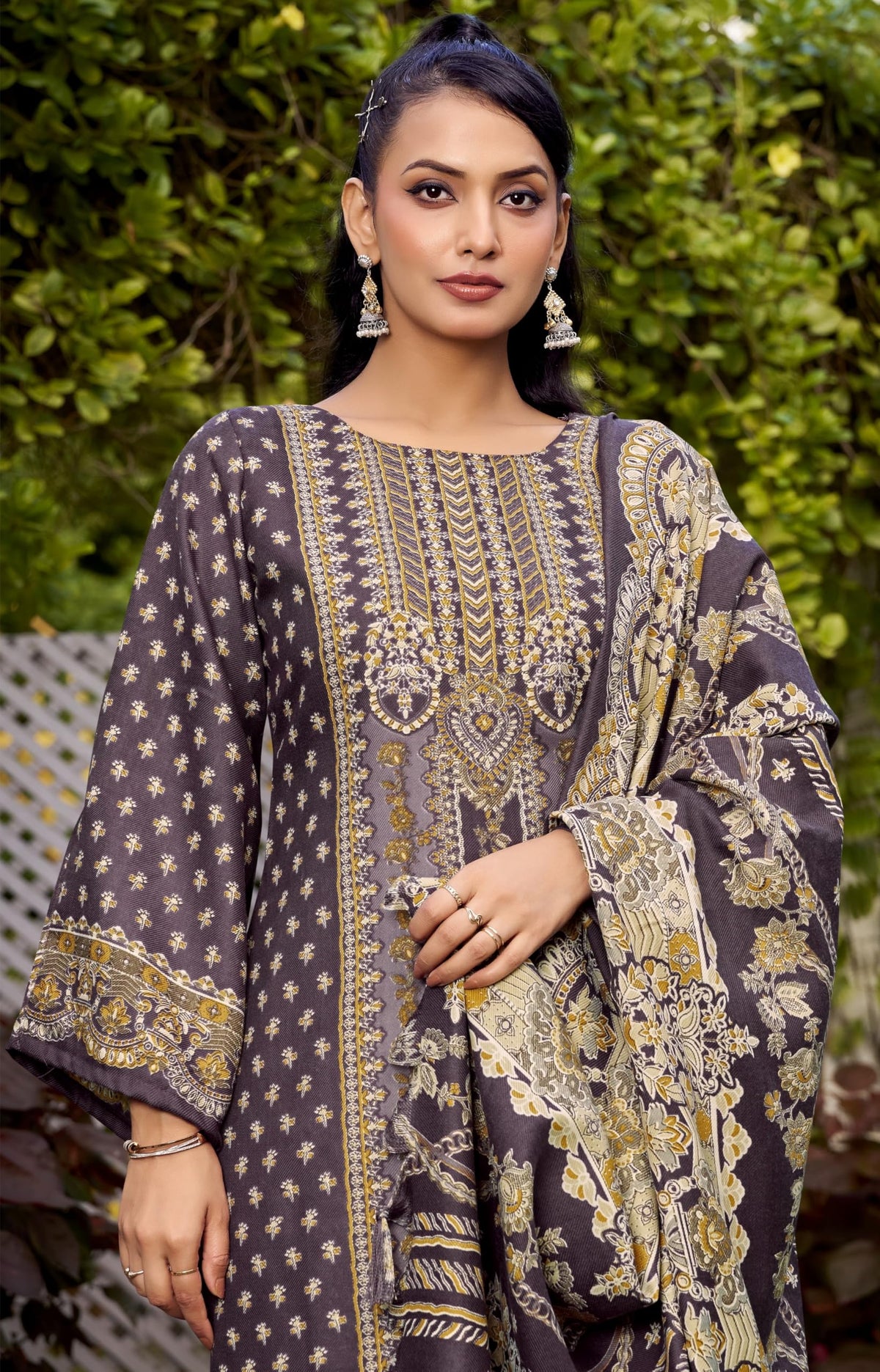 DRAVINAM Trends Women's Unstitched Winter Wear Woollen Pashmina Salwar Suit Dress Material with Pashmina Printed Shawl Dupatta