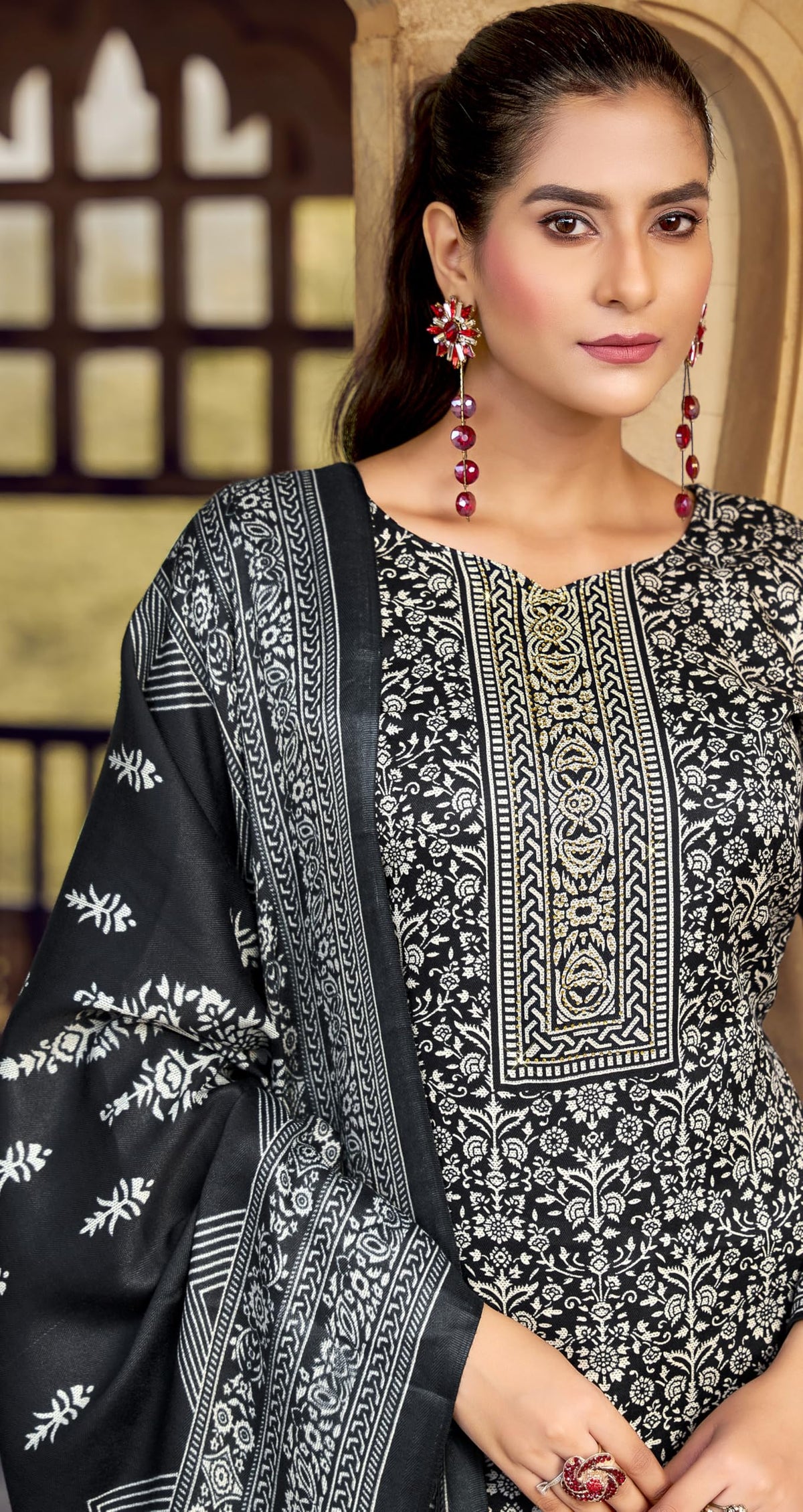DRAVINAM Trends Women's Printed Pashmina Kani Unstitch Salwar Suit Dress Material with Siroski work and Printed Twill Pashmina Warm Shawl Dupatta