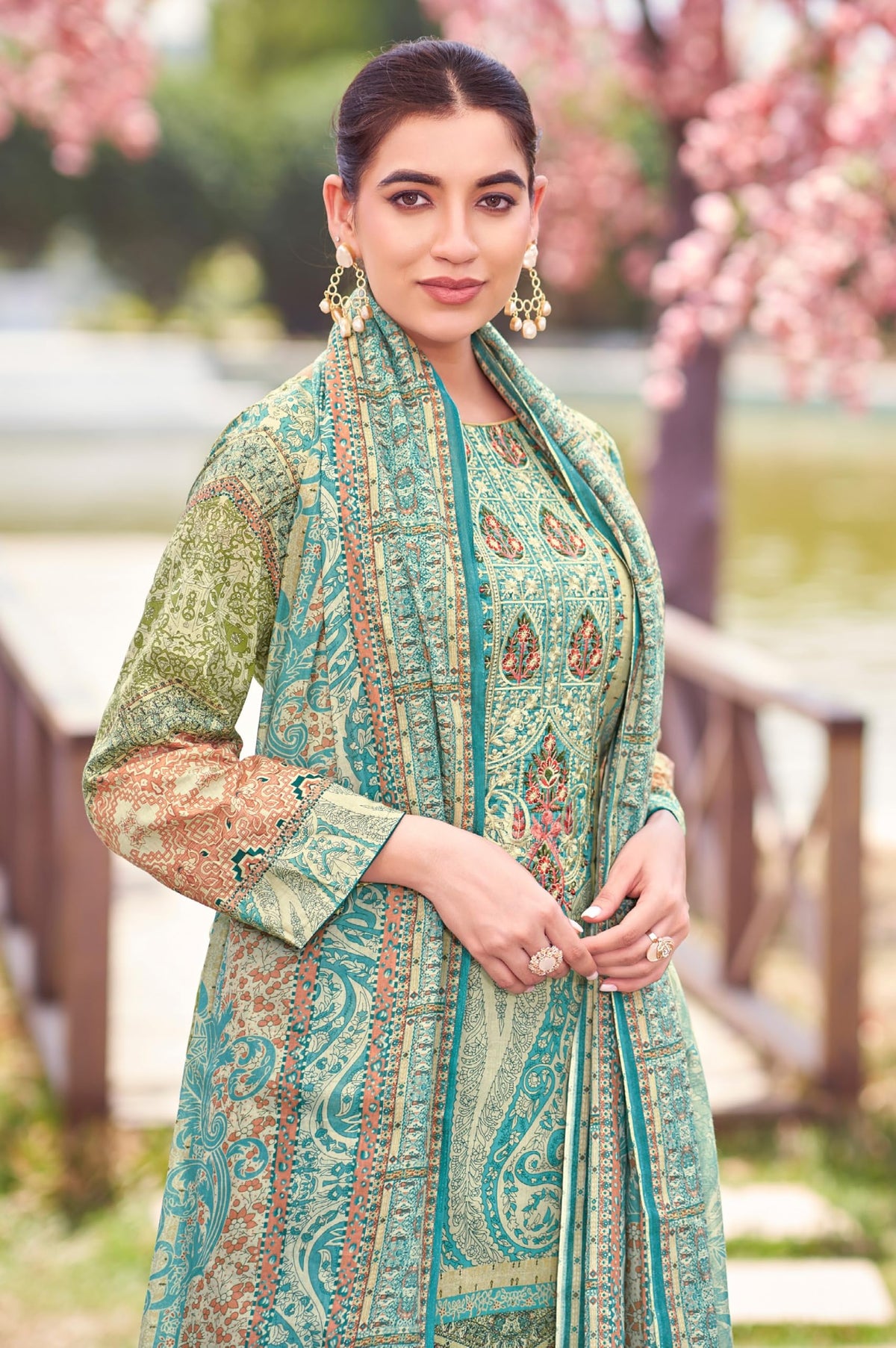 DRAVINAM Trends Women's Unstitched Salwar Suit Dress Material - Cotton Digital Printed Organza Embroidered Kameez II Unstitch Bottoms II Cotton Dupatta