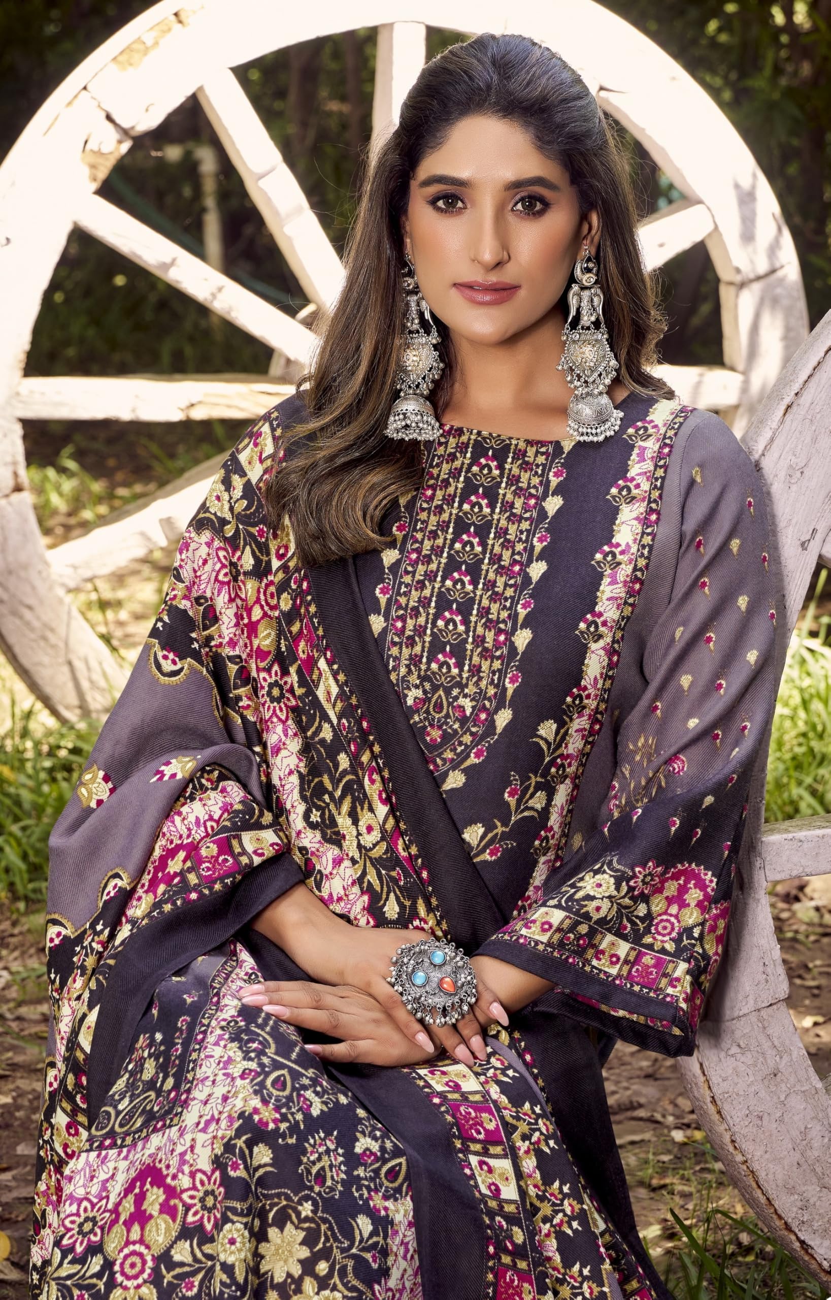 DRAVINAM Trends Women's Winter wear unstitched Printed Woollen Pashmina Salwar Suit Dress Material with Pashmina Printed Shawl Dupatta