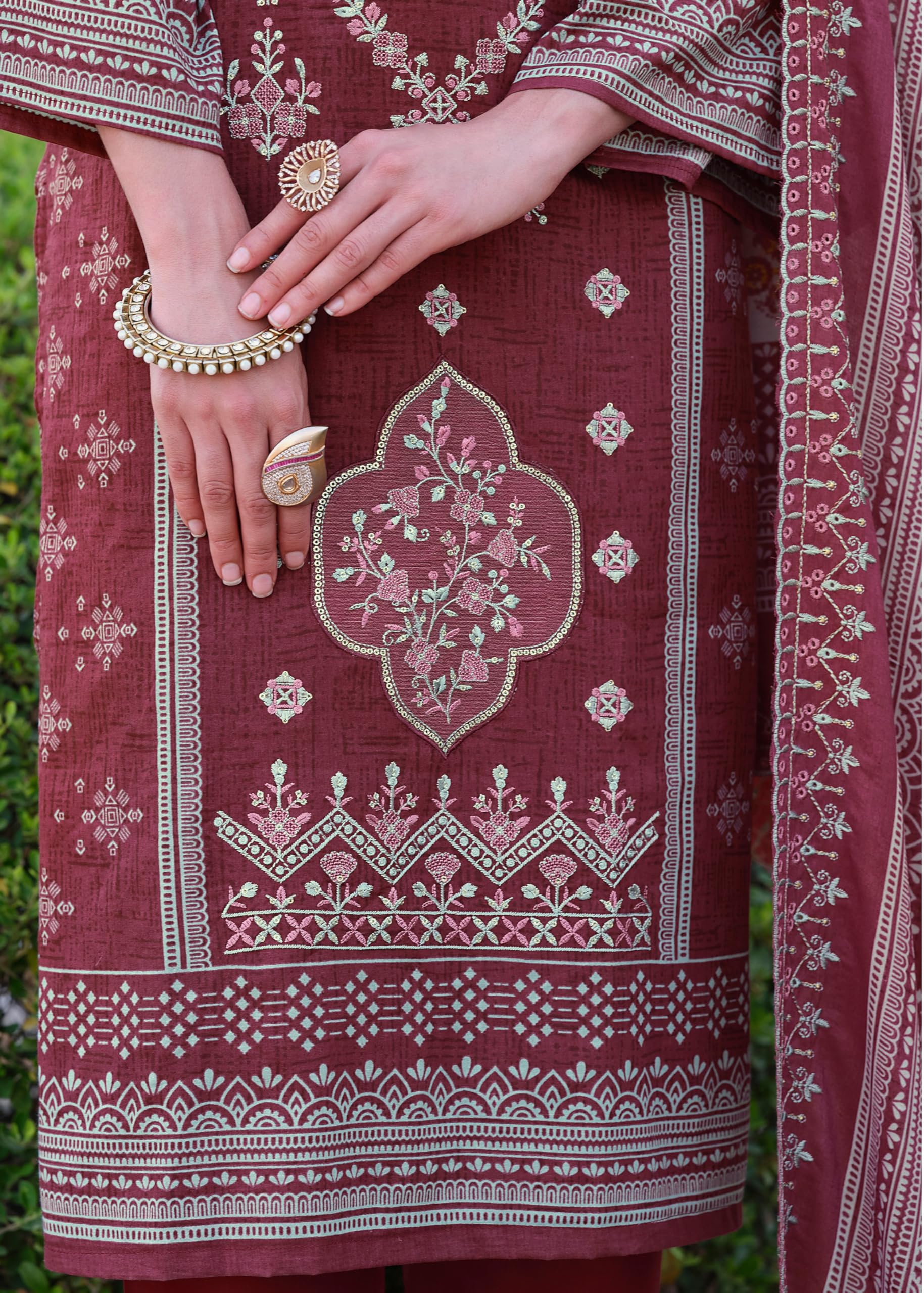 DRAVINAM Trends Women's Unstitched Premium Pure Cotton Heavy Embroidered Suit Dress Material