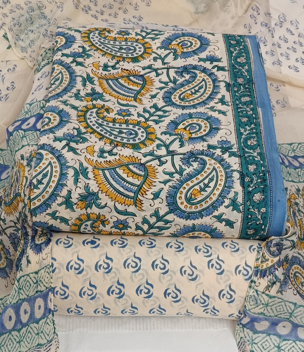 DRAVINAM Trends Hand Block Print Cambric Cotton Unstitched Salwar Suit Set for Women with Pure Chiffon Hand Printed Dupatta