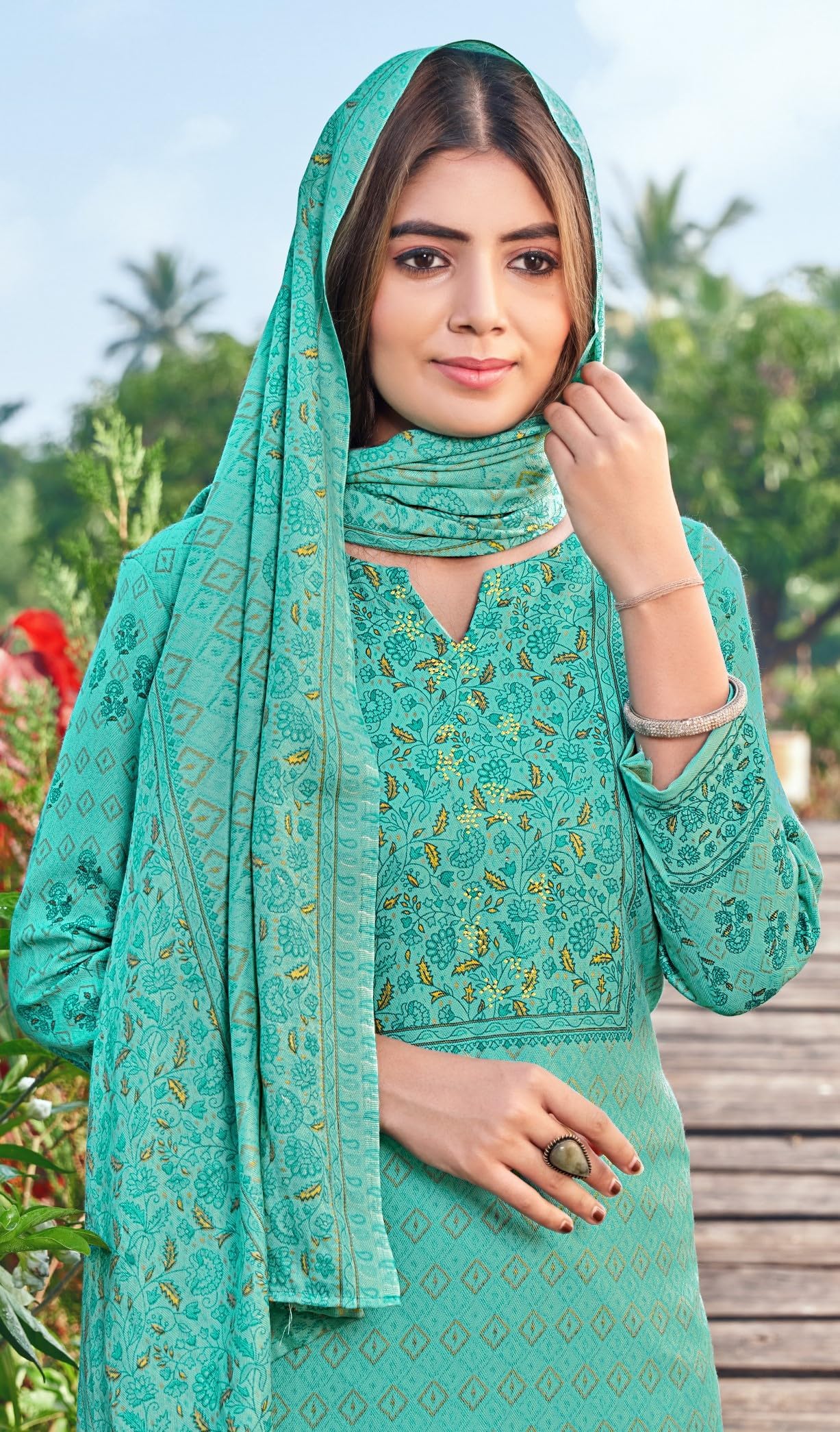 DRAVINAM Trends Women's Winter Wear Kashmiri Kani Printed Warm Wool Pashmina Salwar Kameez Dress Material with Siroski Work and Pashmina Printed Shawl Dupatta (Green)