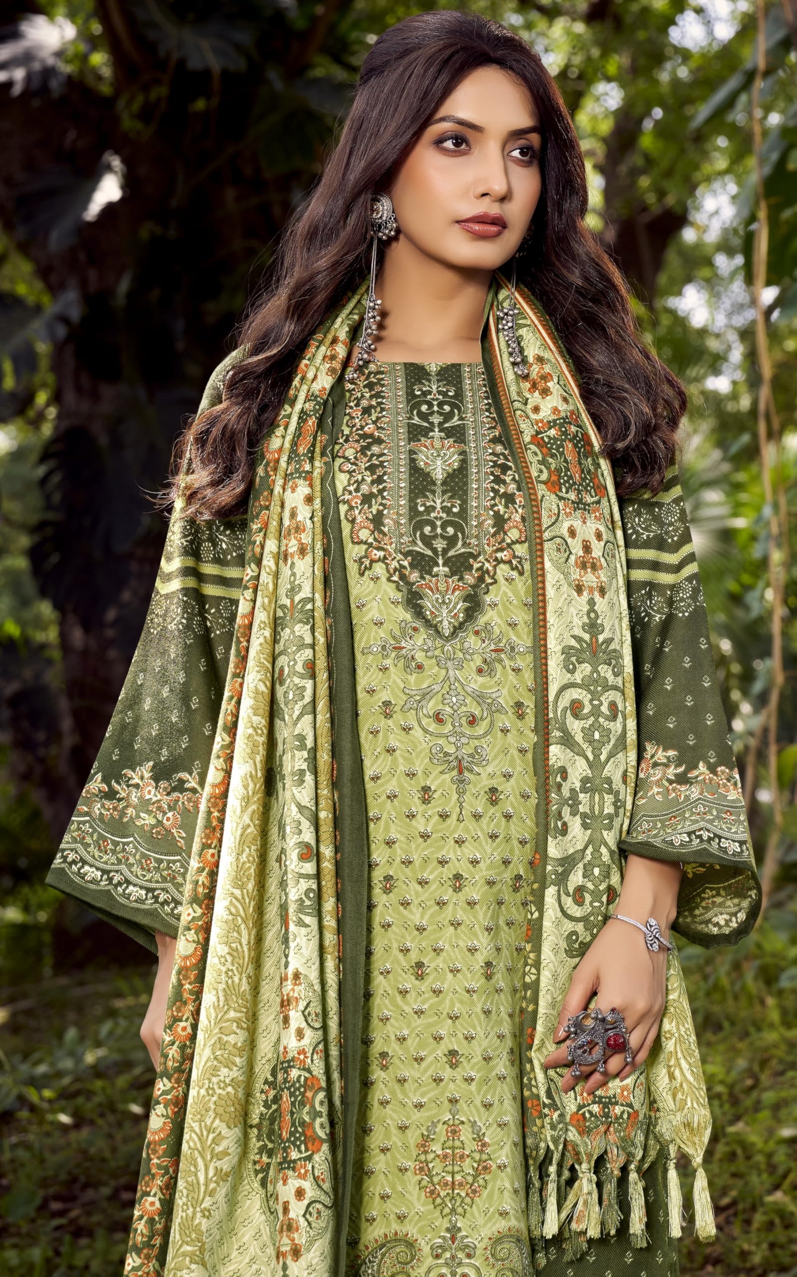 DRAVINAM Trends Women's Winter wear unstitched Printed Woollen Pashmina Salwar Suit Dress Material with Pashmina Printed Shawl Dupatta