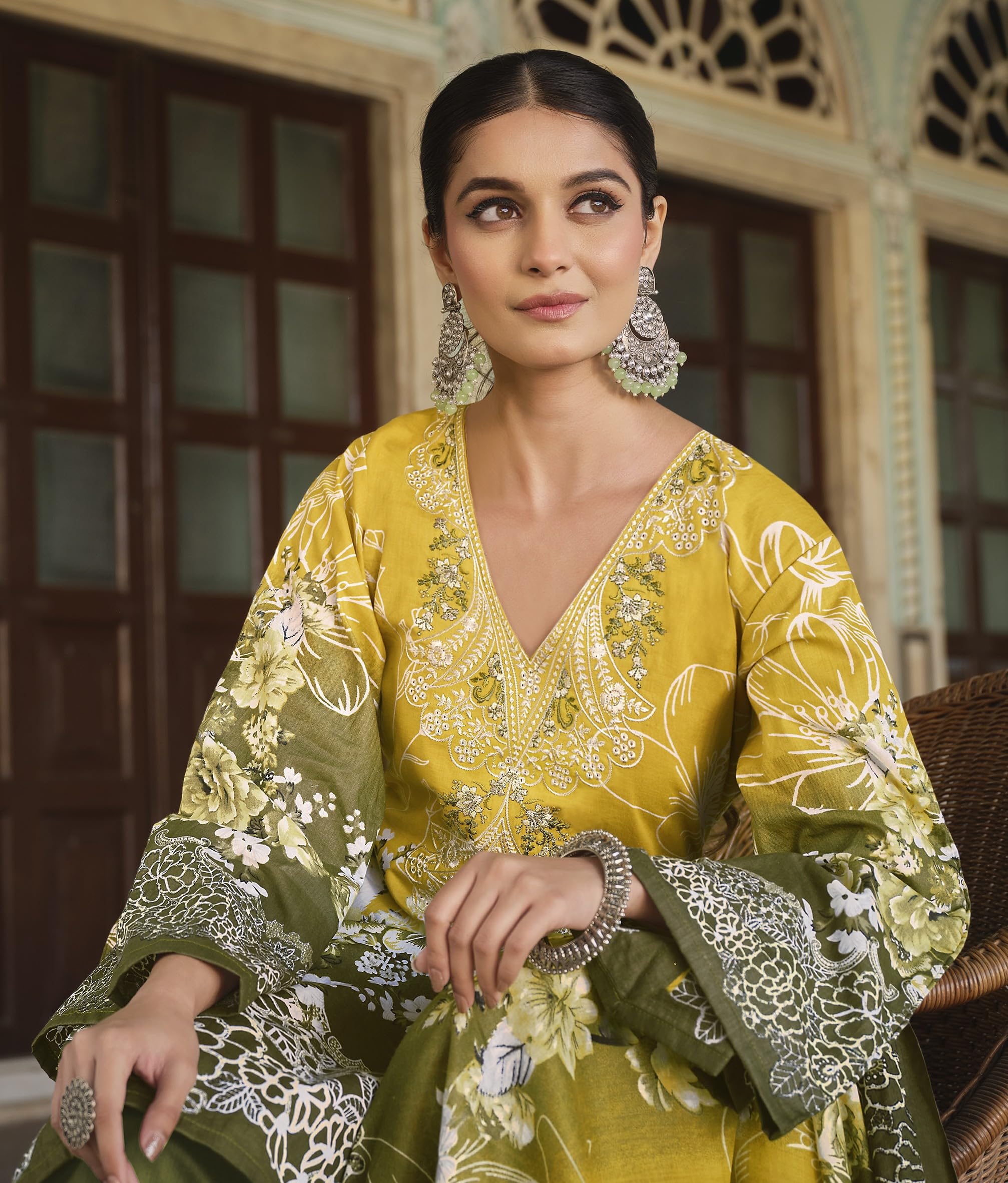DRAVINAM Trends Women's Stitched Digital Style Print Embroidered Pure Cotton Kurta Pant Suit Set II Solid Pants II Printed Malmal Dupatta (XL / 42)