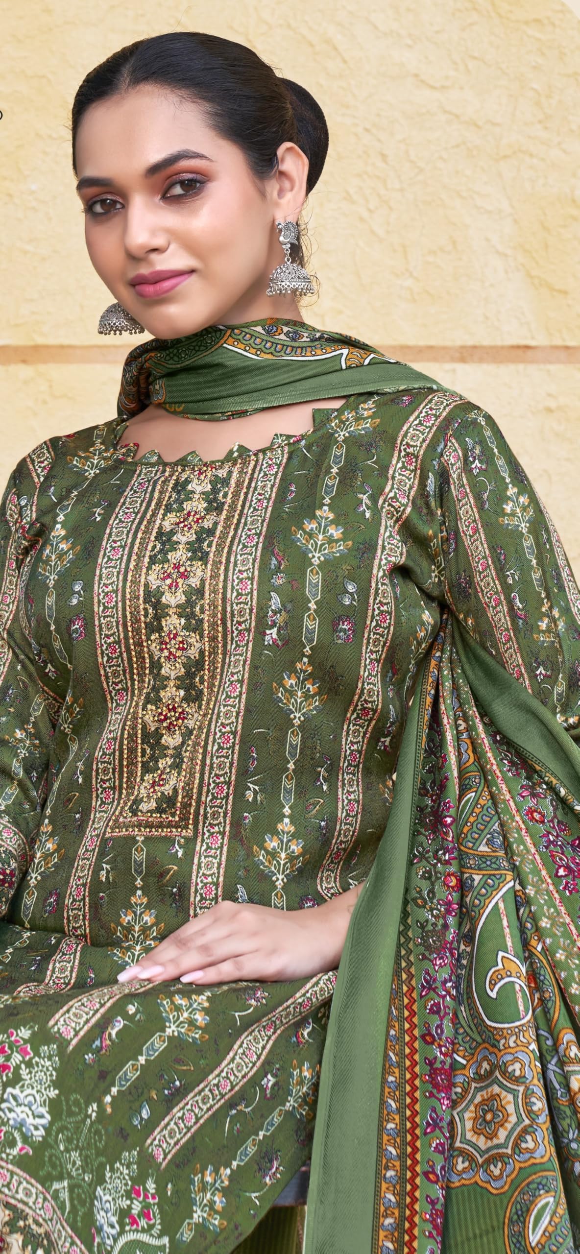 DRAVINAM Trends Women's Kashmiri Printed Pashmina Unstitch Salwar Suit Dress Material with Siroski Work and Twill Pashmina Printed Shawl Dupatta