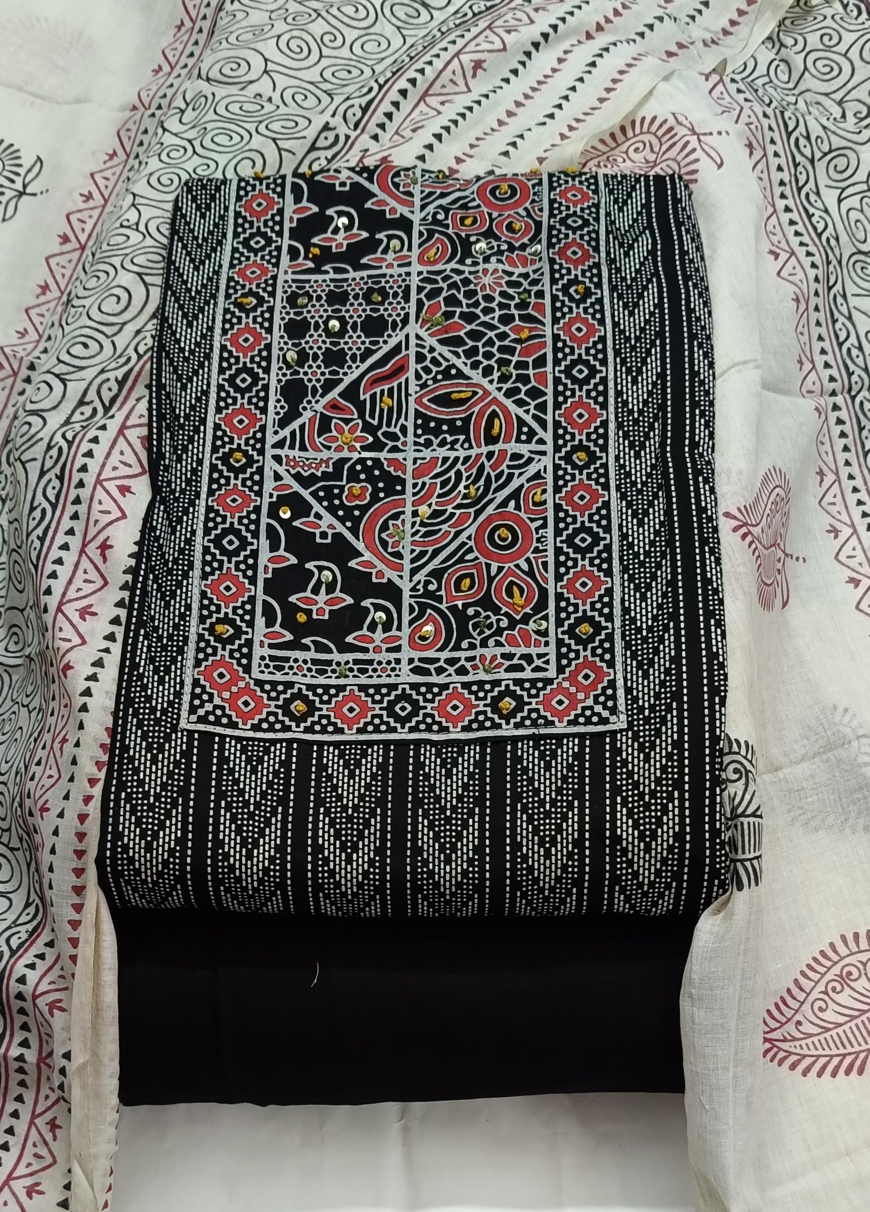 DRAVINAM Trends Women's Cambric Cotton Dress Material | Unstitch Kalamkari Printed Suit Set with Cotton Dupatta