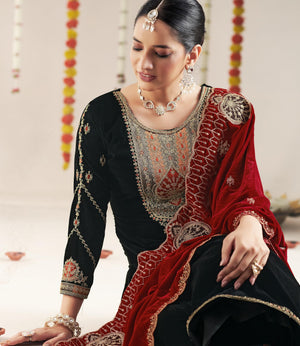 DRAVINAM Trends Women's Unstitch Premium Velvet Fancy Embroidery Winter Wear Salwar Suit Material With Unstitch Bottoms and Piping Dupatta