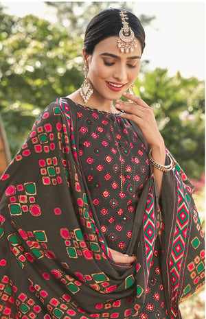 DRAVINAM Trends Women's Unstitched Kashmiri Print Woollen Pashmina Salwar Suit Dress Material with Pashmina Printed Shawl Dupatta (Free Size) (Brown)