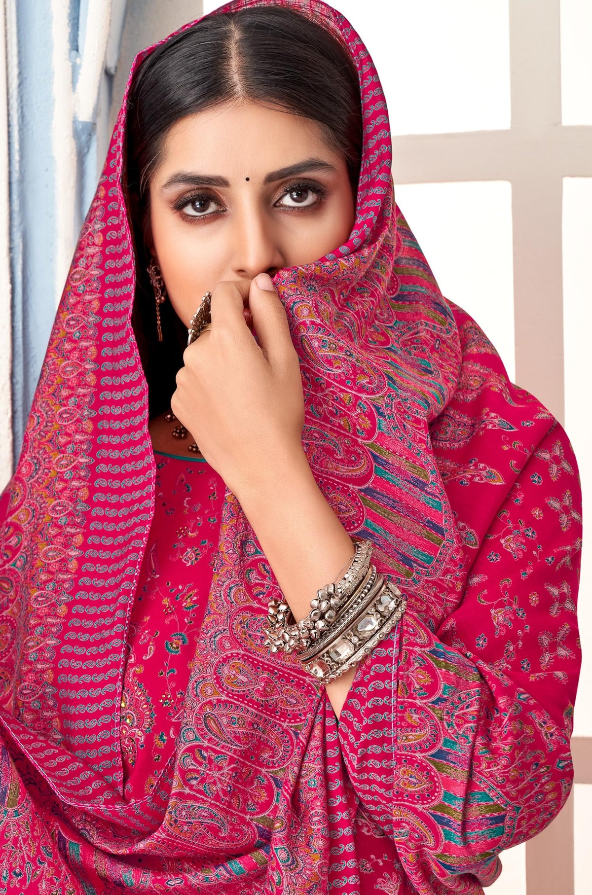 DRAVINAM Trends Women's Modal Unstitched Dress Material - Pure Modal Discharge Print top with Elegant Hand Work (2.5 m), Pure Modal Solid Bottom (2.8m), Viscose Modal Print Dupatta (2.25 m)