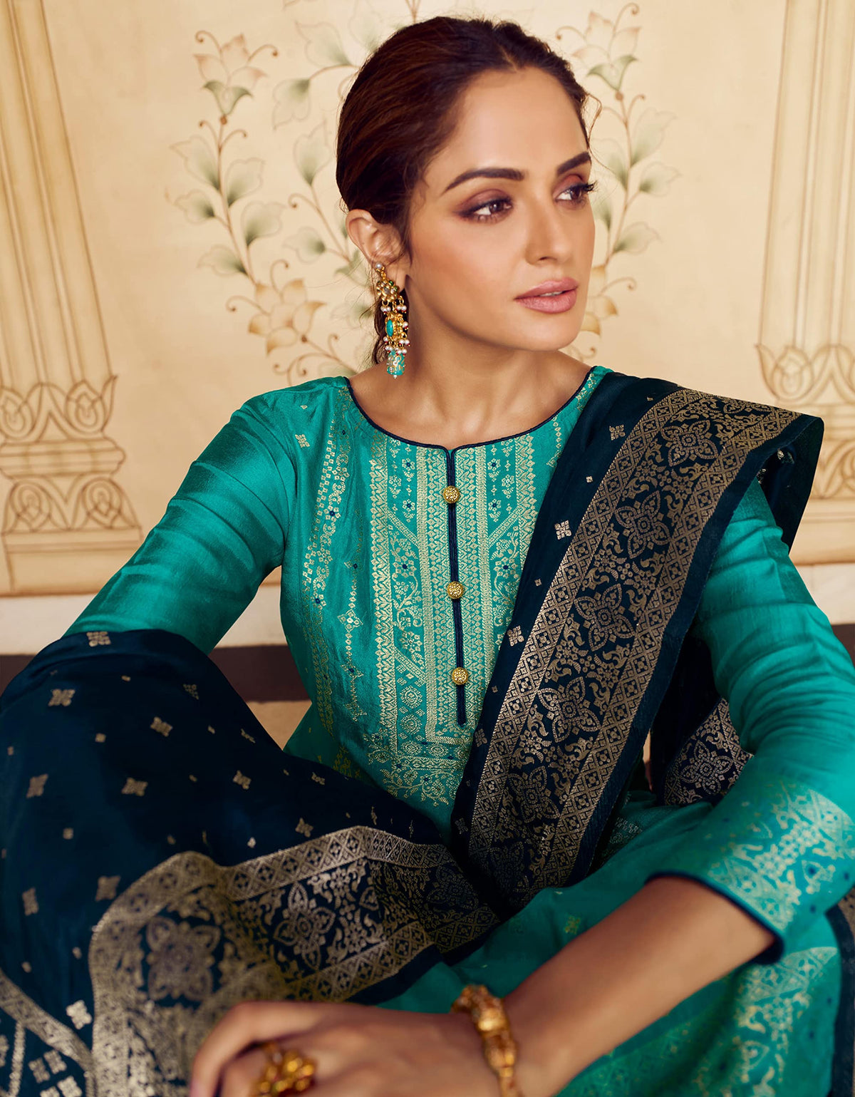 DRAVINAM Trends Unstitched Meenakari Zari Dola Banarasi Silk Salwar suit Dress Material with Dola Jacquard Double Jari Heavy Beautiful Dupatta (Peach and Dark Purple)