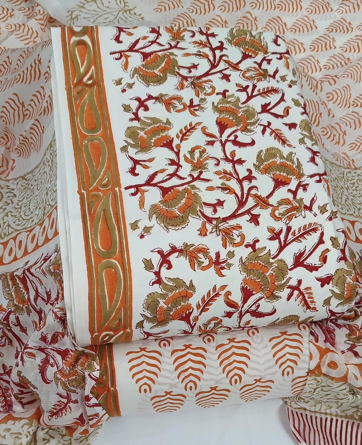 DRAVINAM Trends Hand Block Print Sanganeri Cambric Unstitched Cotton Suit Dress Material for Women with Mulmul Cotton Hand Printed Dupatta
