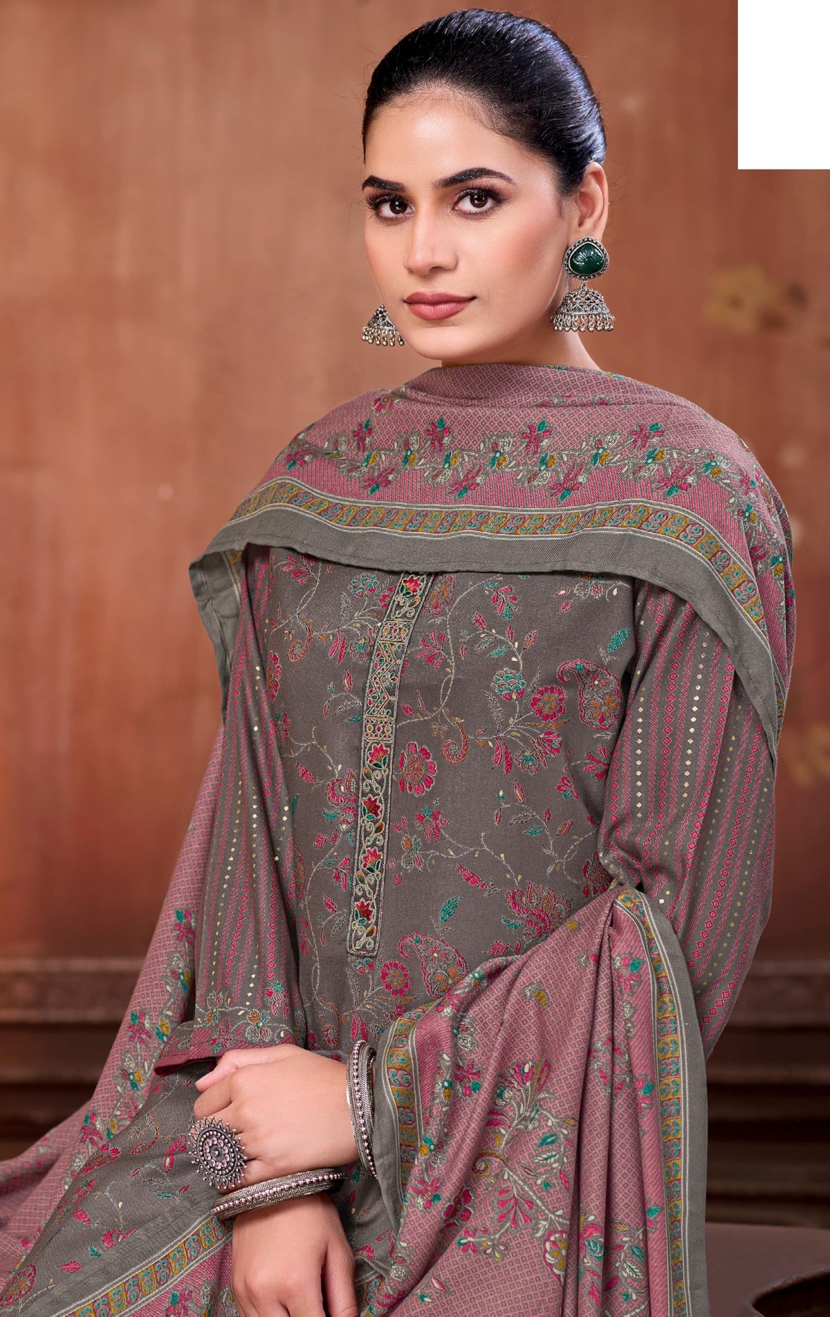 DRAVINAM Trends Women's Winter Wear Unstitched Discharge Print Hand Work Neck Embroidered Woollen Viscose Pashmina Salwar Suit Dress Material with Pashmina Printed Shawl Dupatta