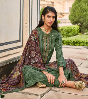 DRAVINAM Trends Women's Unstitched self Digital Print Hand embroidered Pure Woollen Pashmina Salwar Suit Dress Material with digital printed Pure woolen shawl dupatta (Green)