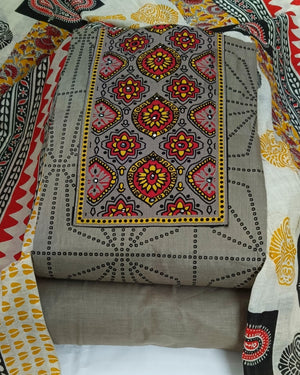 DRAVINAM Trends Women's Cambric Cotton Dress Material | Unstitch Kalamkari Printed Suit Set with Cotton Dupatta