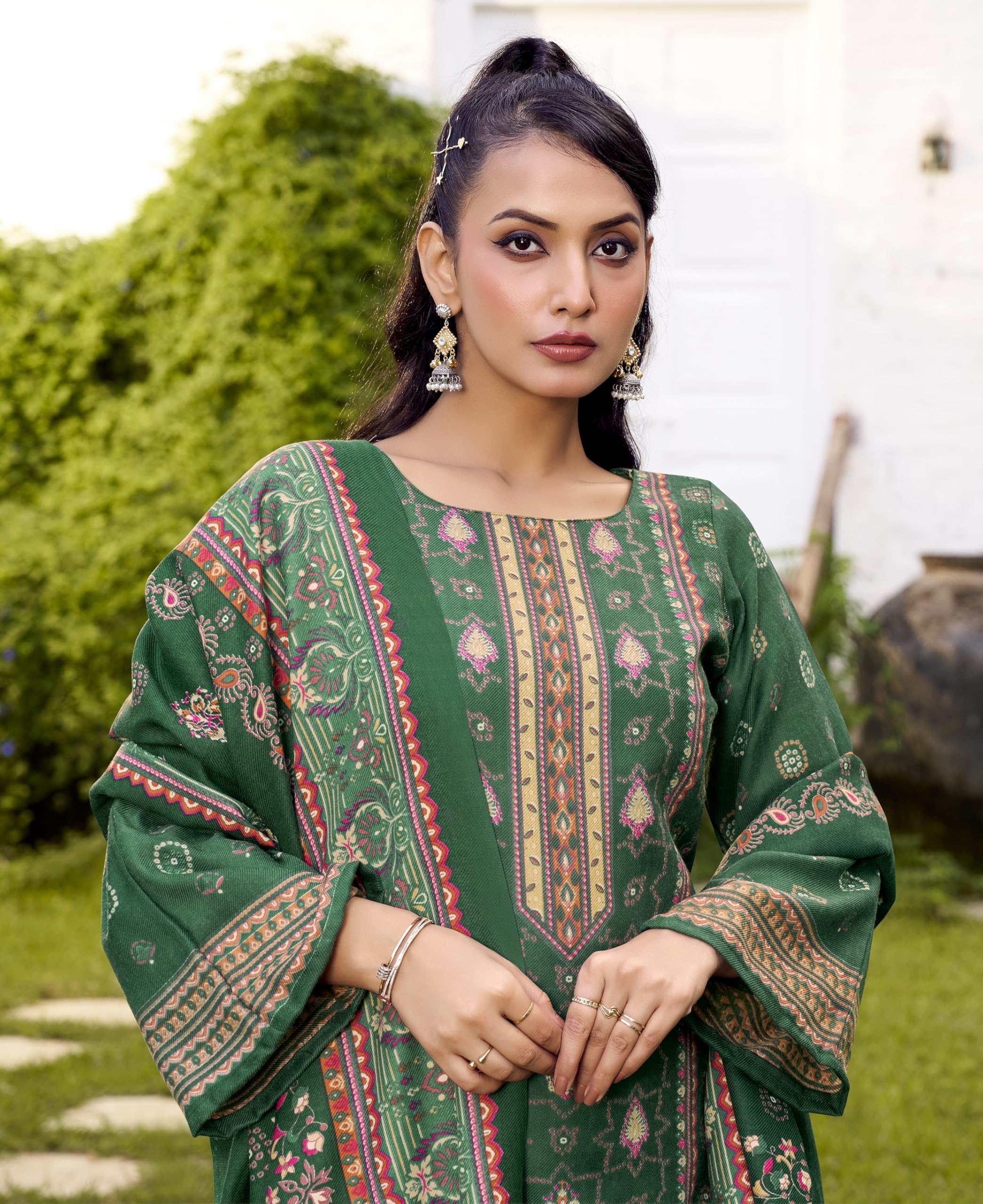 DRAVINAM Trends Women's Winter wear unstitched Printed Woollen Pashmina Salwar Suit Dress Material with Pashmina Printed Shawl Dupatta