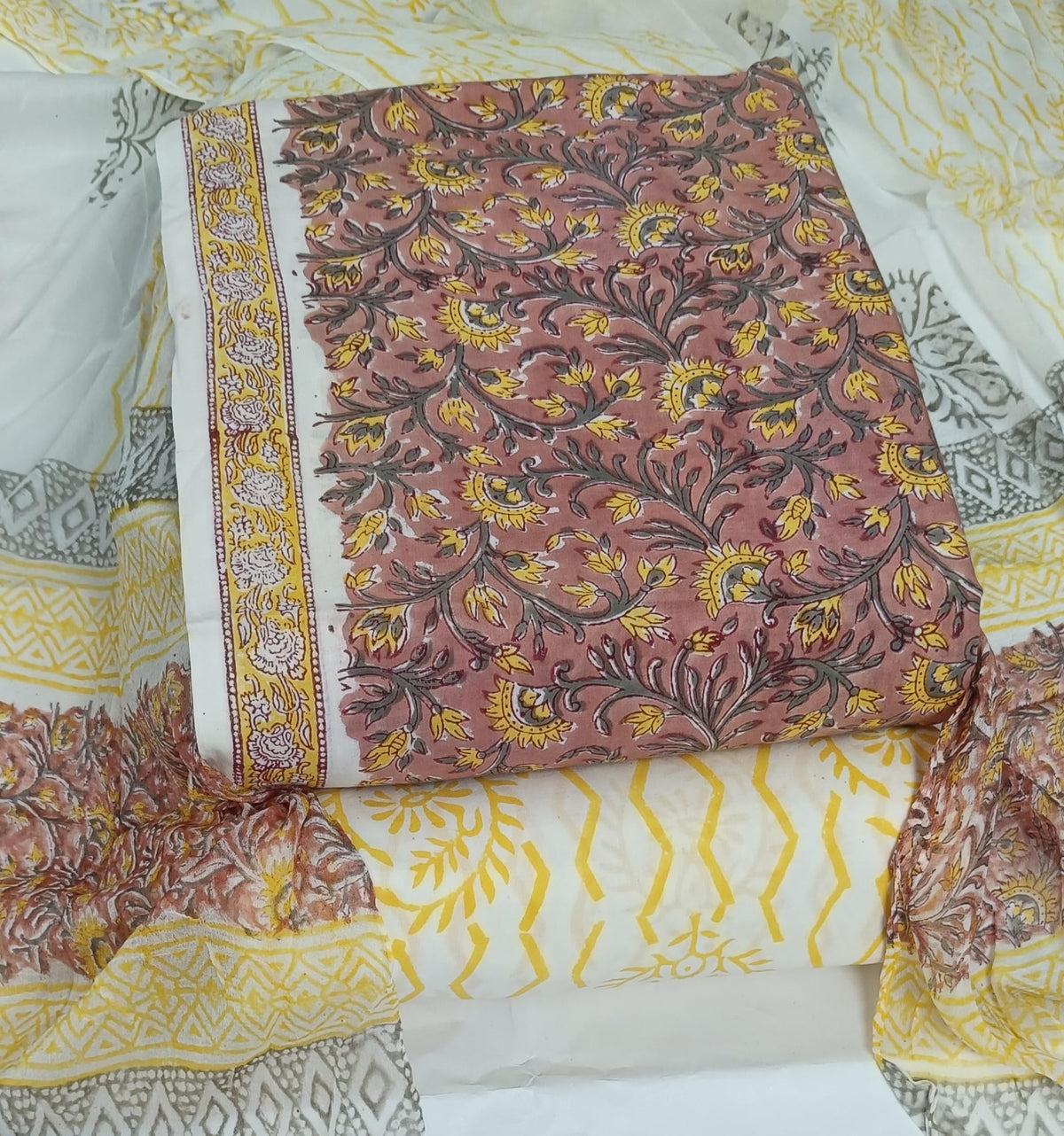 DRAVINAM Trends Hand Block Print Cambric Cotton Unstitched Salwar Suit Set for Women with Pure Chiffon Hand Printed Dupatta