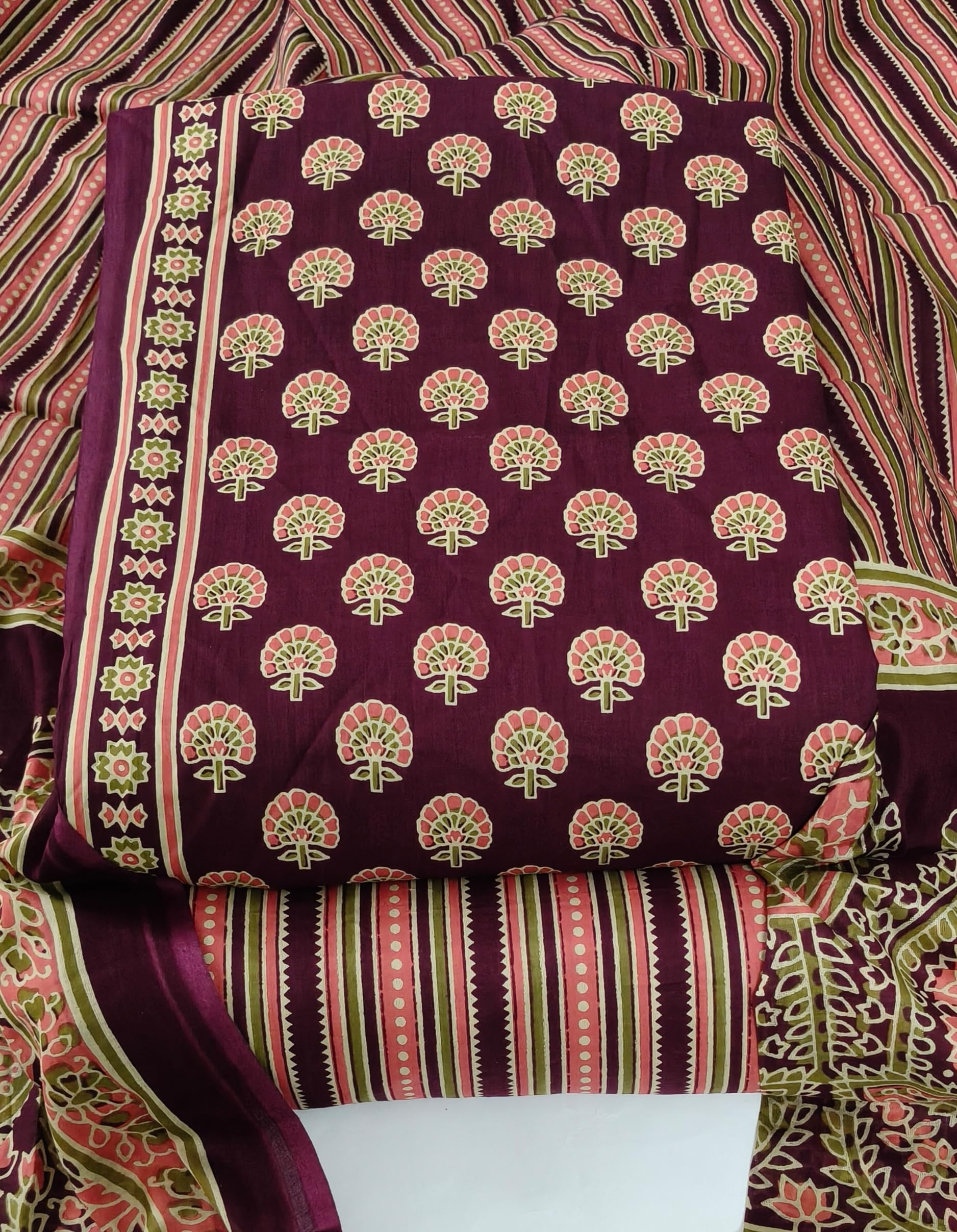 DRAVINAM Trends Jaipuri Print Cambric Cotton Unstitched Salwar Suit Dress Material for Women with Mulmul Cotton Dupatta