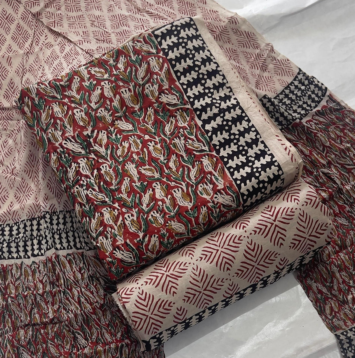 DRAVINAM Trends Hand Block Print Cambric Cotton Unstitched Salwar Suit Set for Women with Pure Chiffon Hand Printed Dupatta