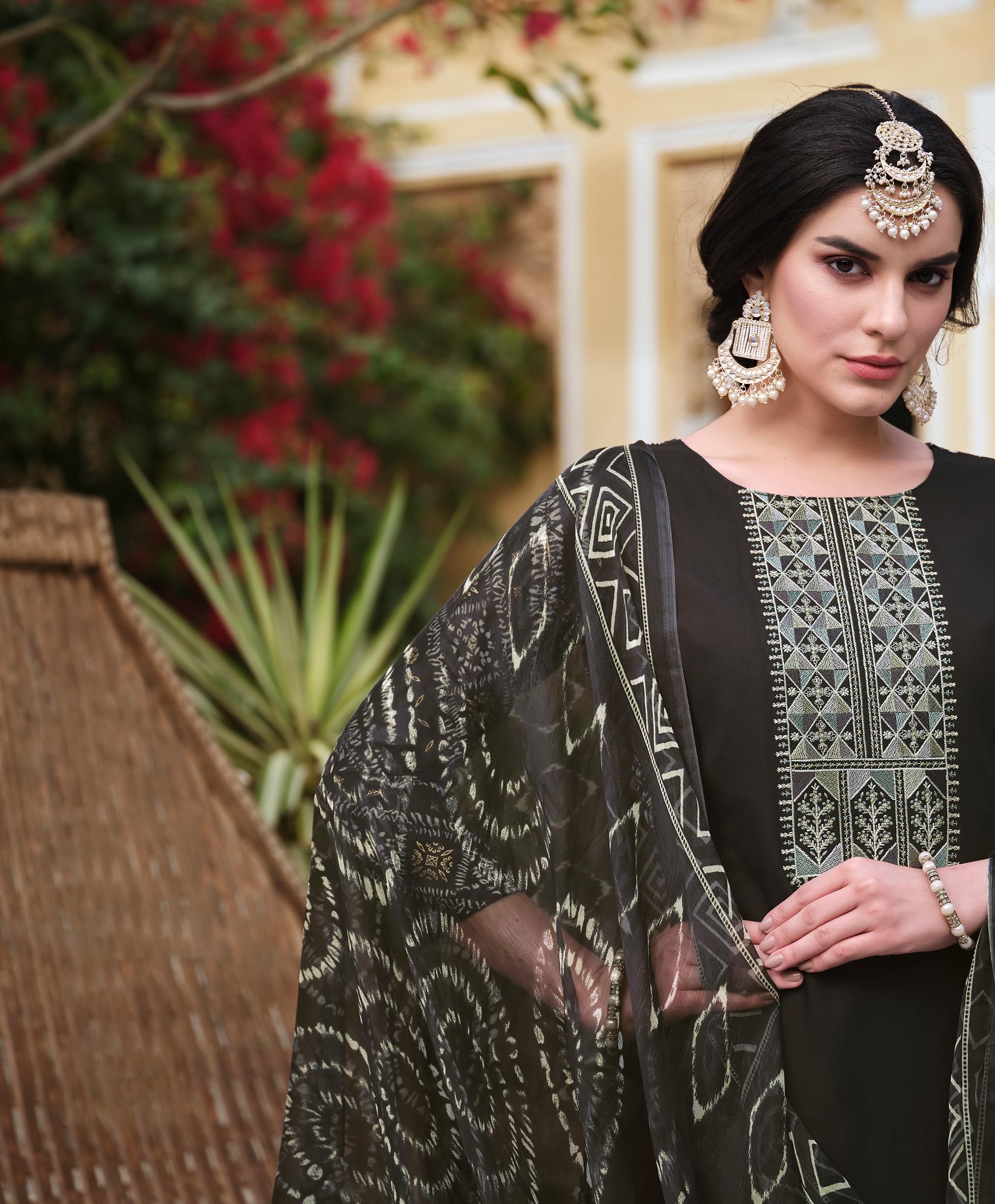 DRAVINAM Trends Women's Unstitched Salwar Suit Dress Material - Cotton Digital Printed Organza Embroidered Kameez II Unstitch Bottoms II Cotton Dupatta