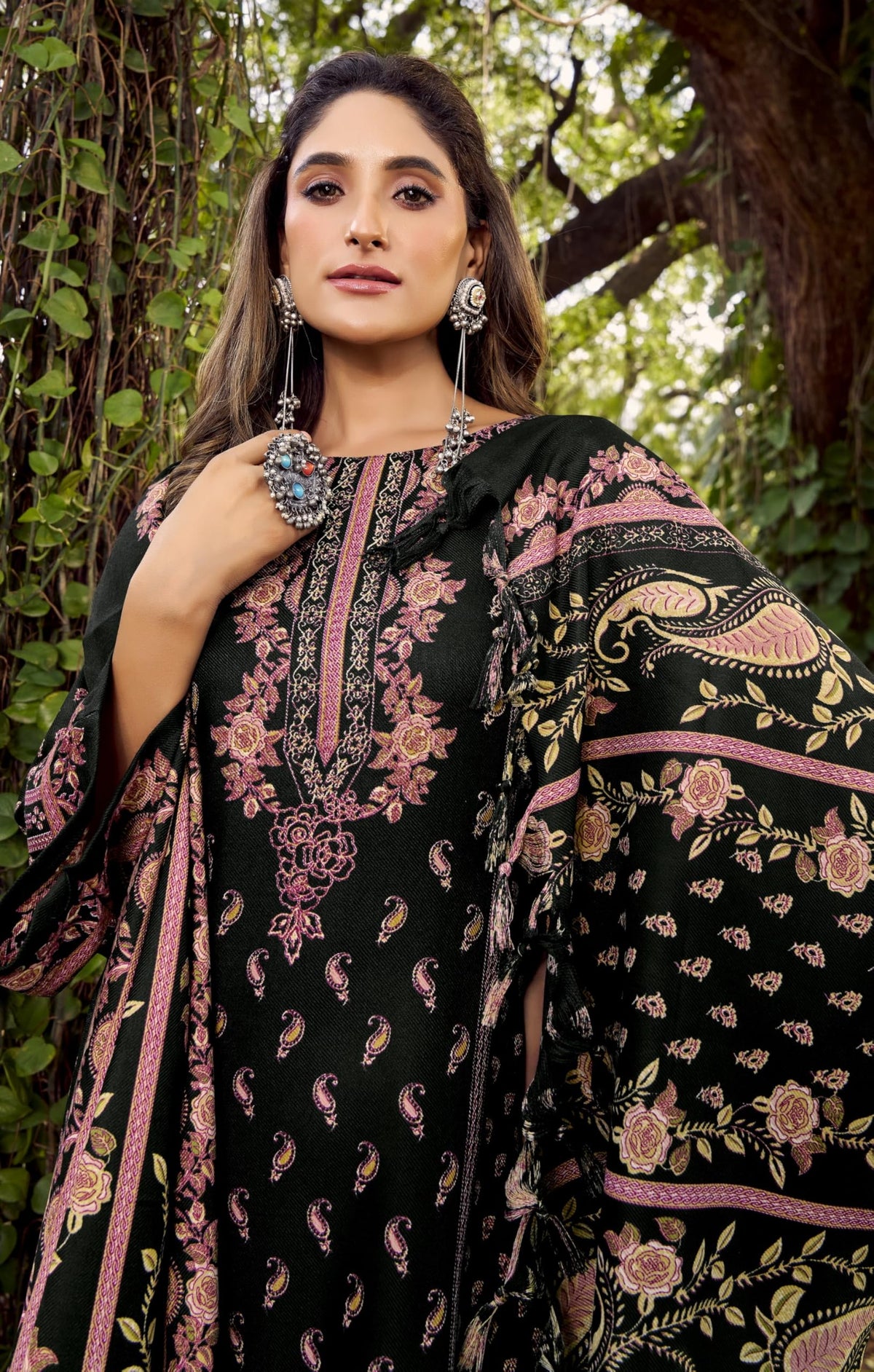 DRAVINAM Trends Women's Unstitched Winter Wear Woollen Pashmina Salwar Suit Dress Material with Pashmina Printed Shawl Dupatta
