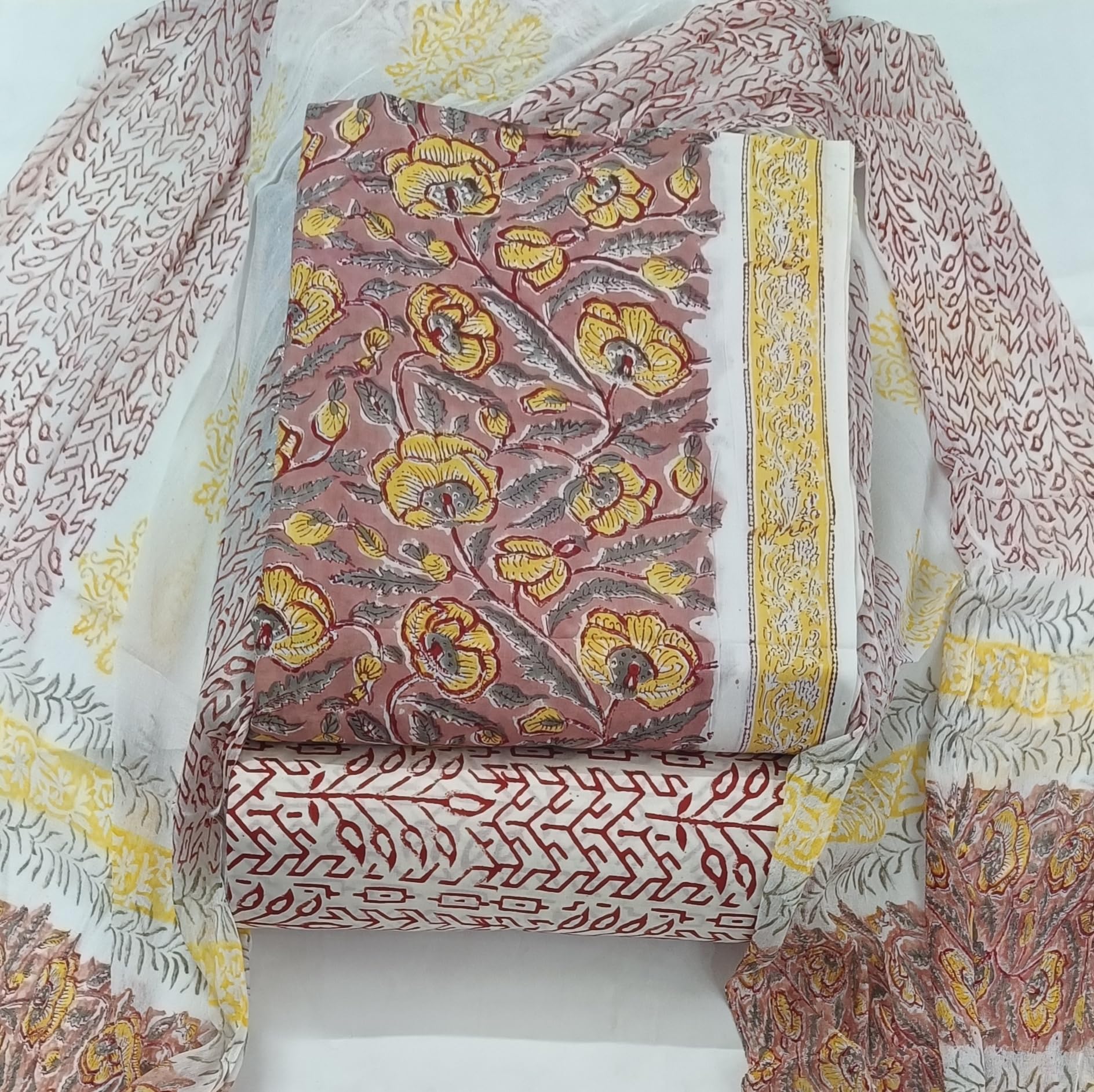 DRAVINAM Trends Hand Block Print Pure Cambric Cotton Unstitched Suit Material with Chiffon Hand Printed Dupatta