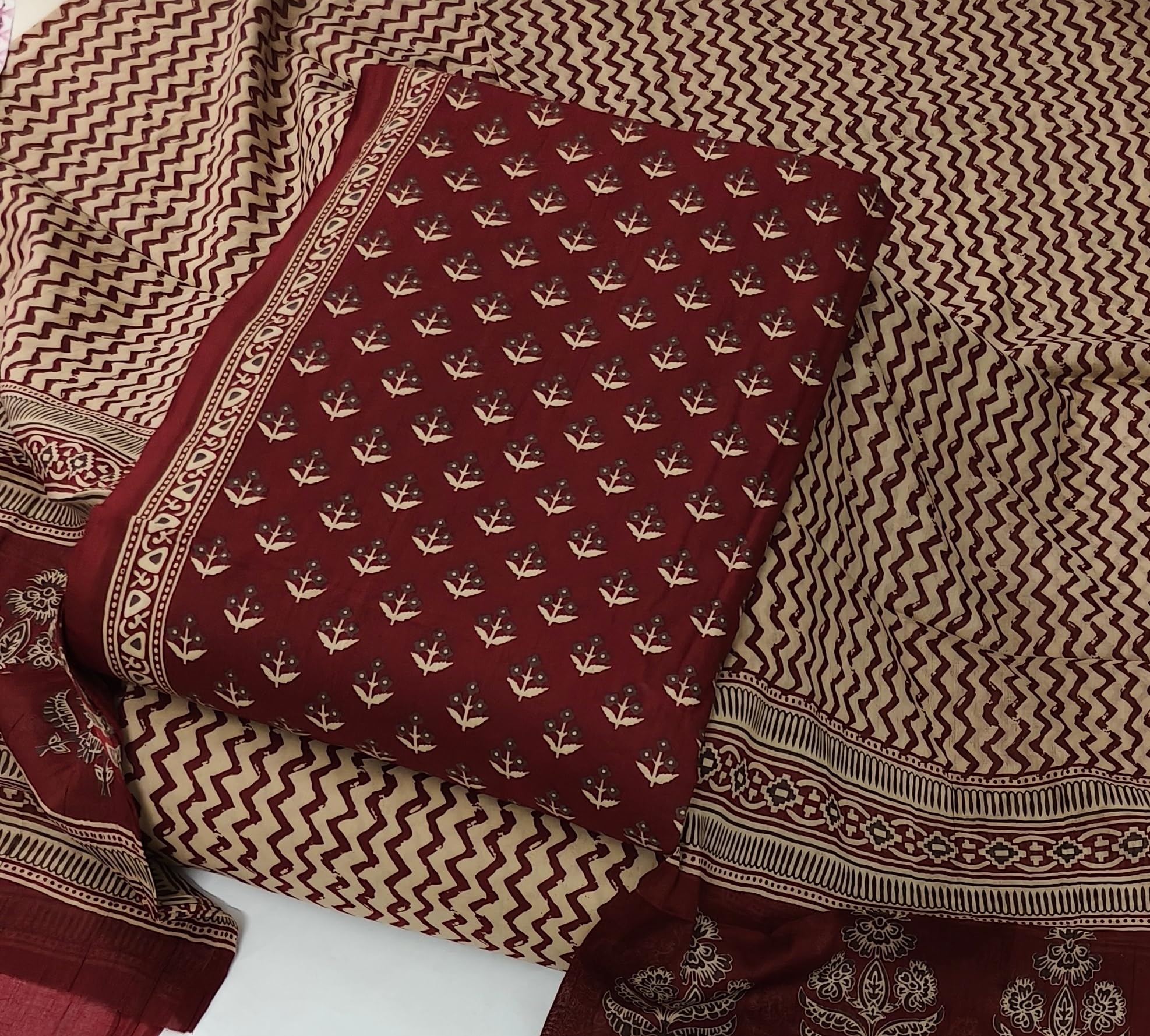 DRAVINAM Trends Jaipuri Print Cambric Cotton Unstitched Salwar Suit Dress Material for Women with Mulmul Cotton Dupatta