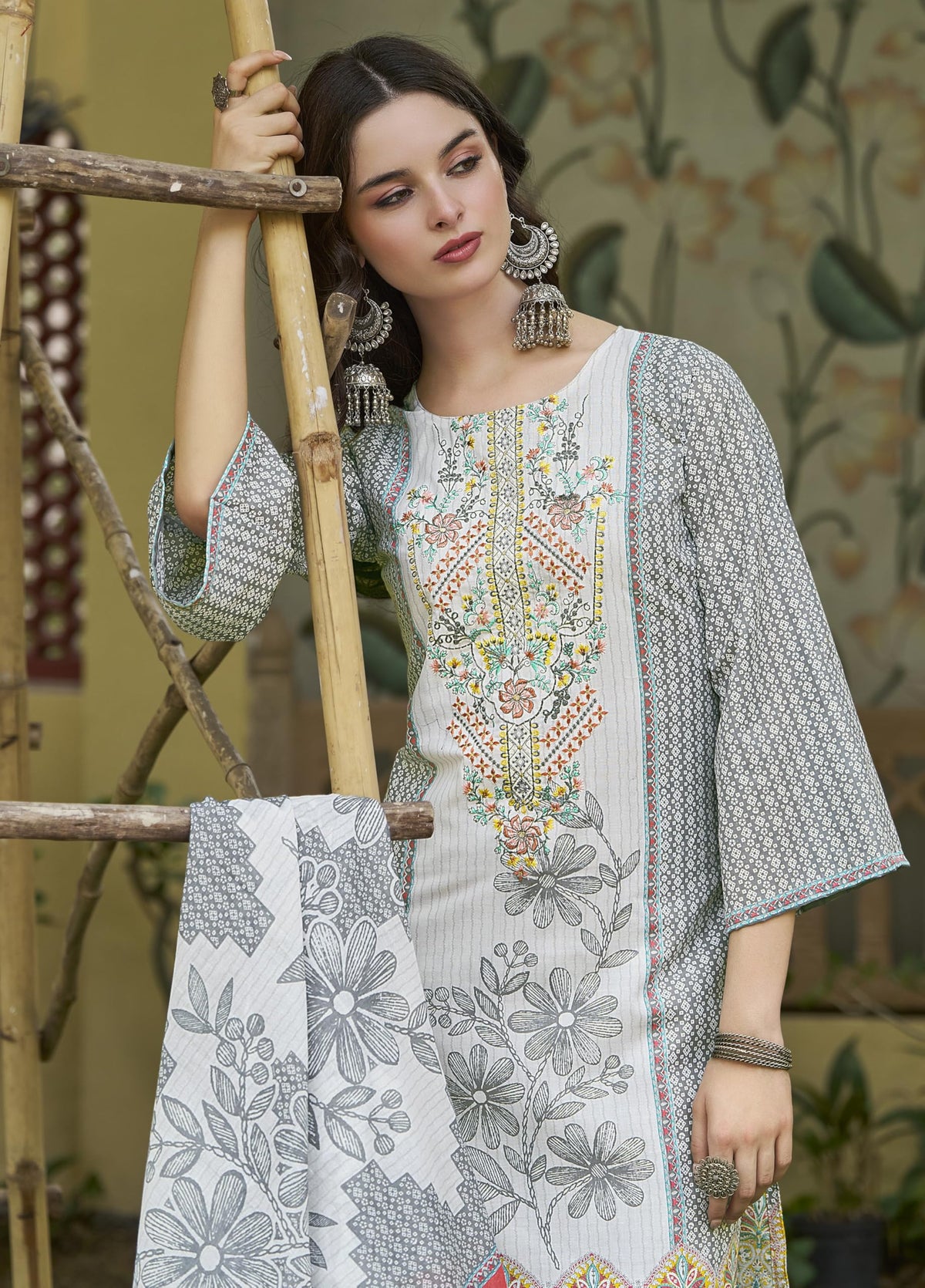 DRAVINAM Trends Kurti 2.50 mtrs, Pure Cotton Salwar (3 mtrs apx), Pure Cotton Mal Mal Print (2.30|Light Brown 1